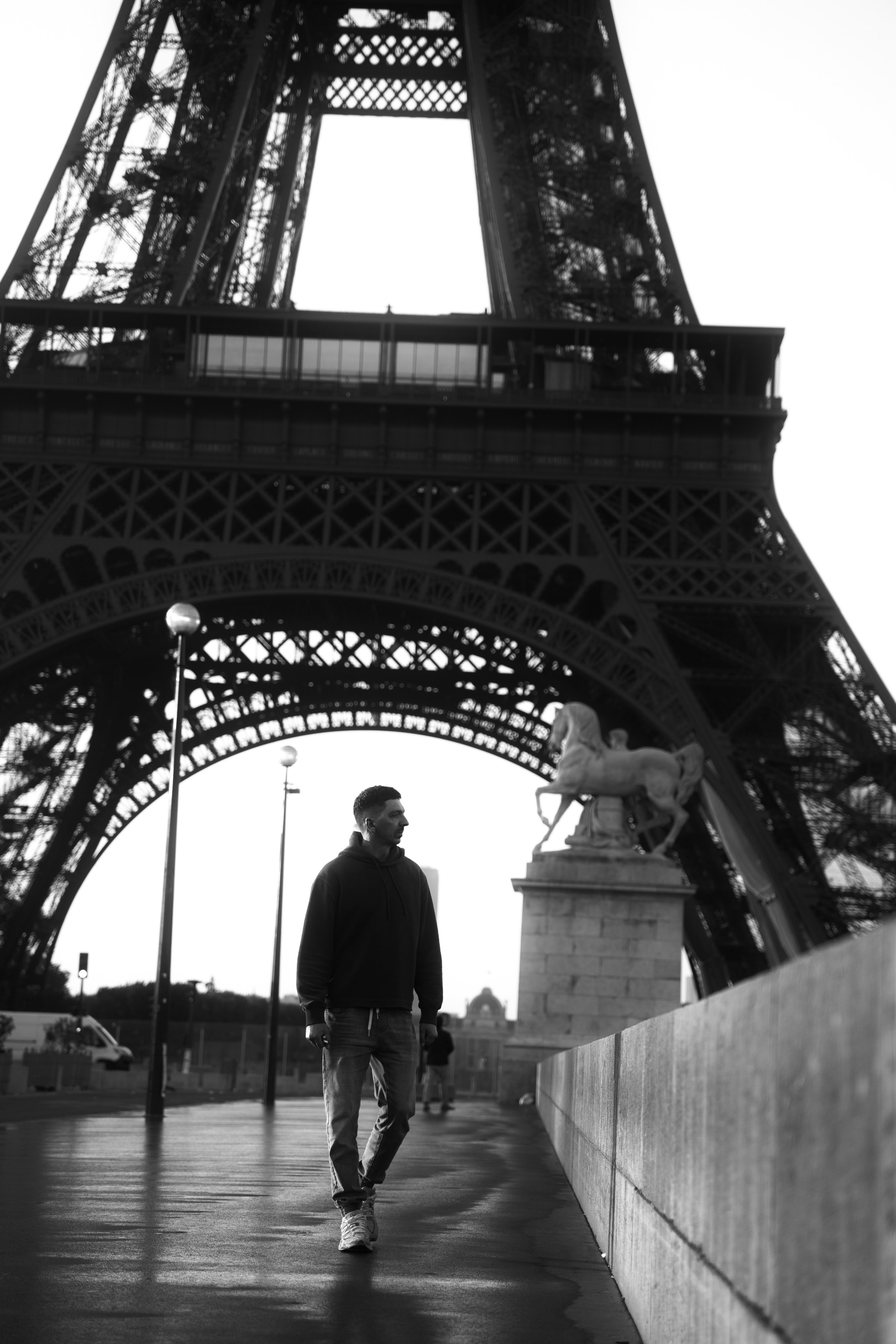 Sergey in Paris. Фотограф в Париже Полина Осипова