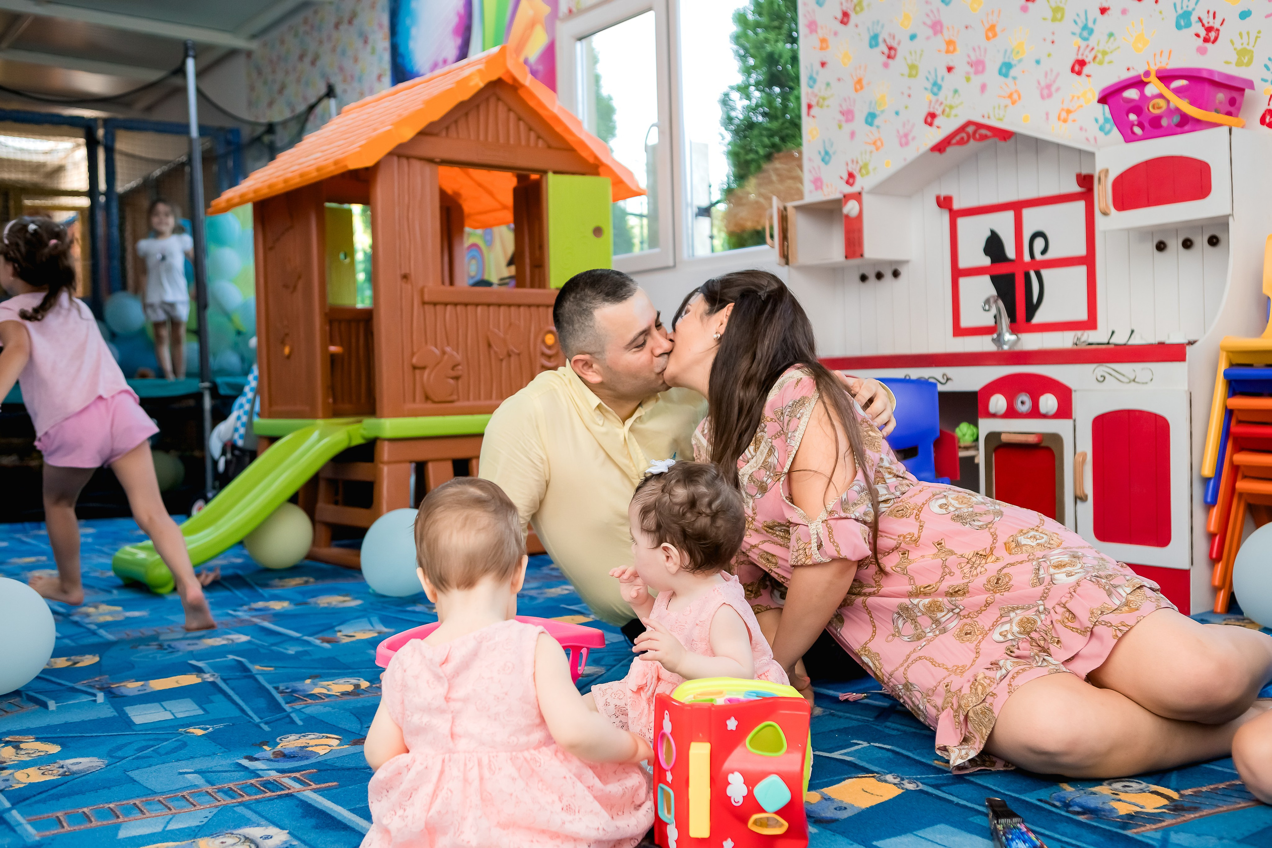 Чрстит Първи Рожден Ден. Фотограф Ирина Йотова