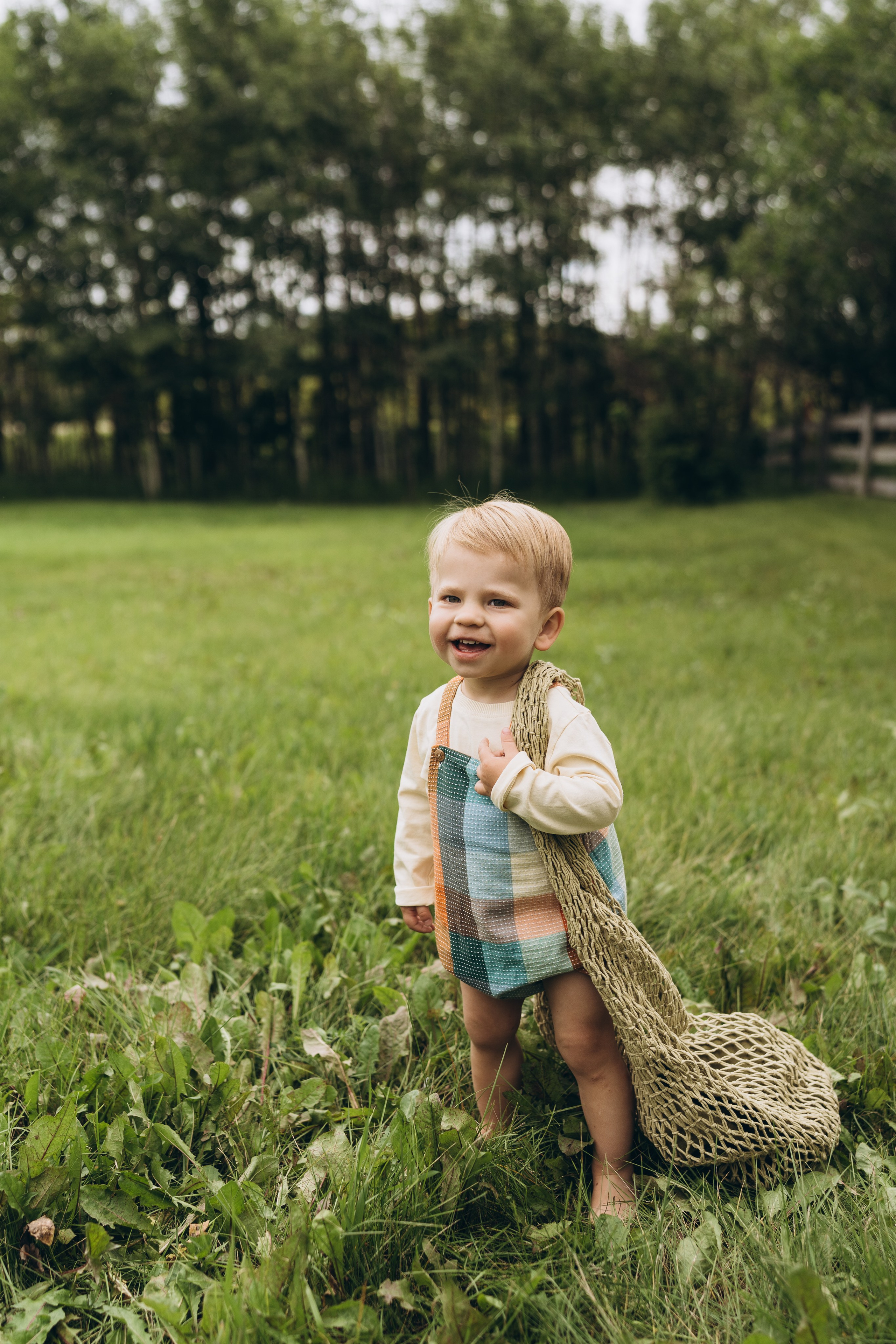 Lev. Calgary Wedding & Lifestyle Photographer — Yevhen Polishchuk