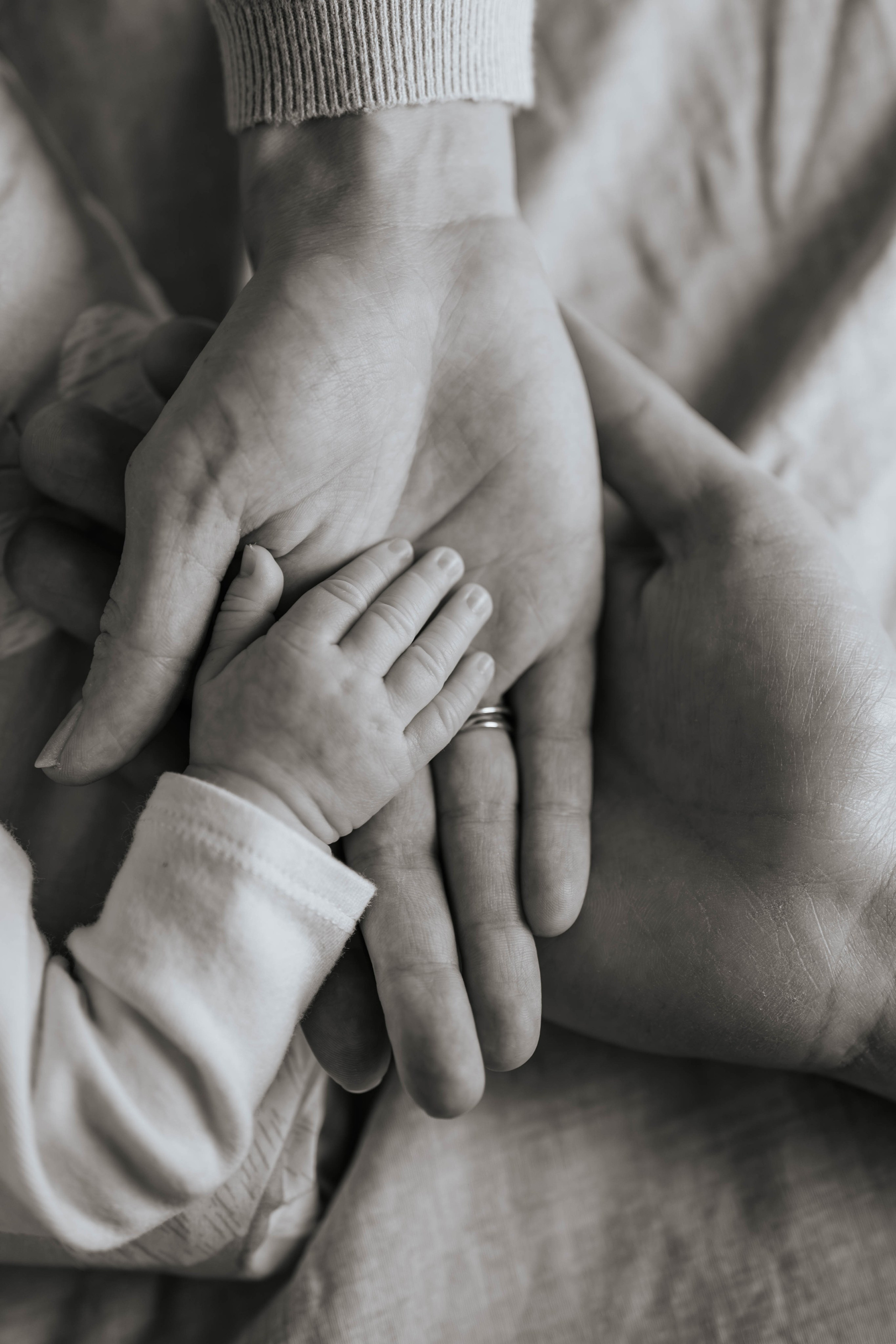 Mila - fotografisanje bebe kod kuće. Dečiji i porodični fotograf