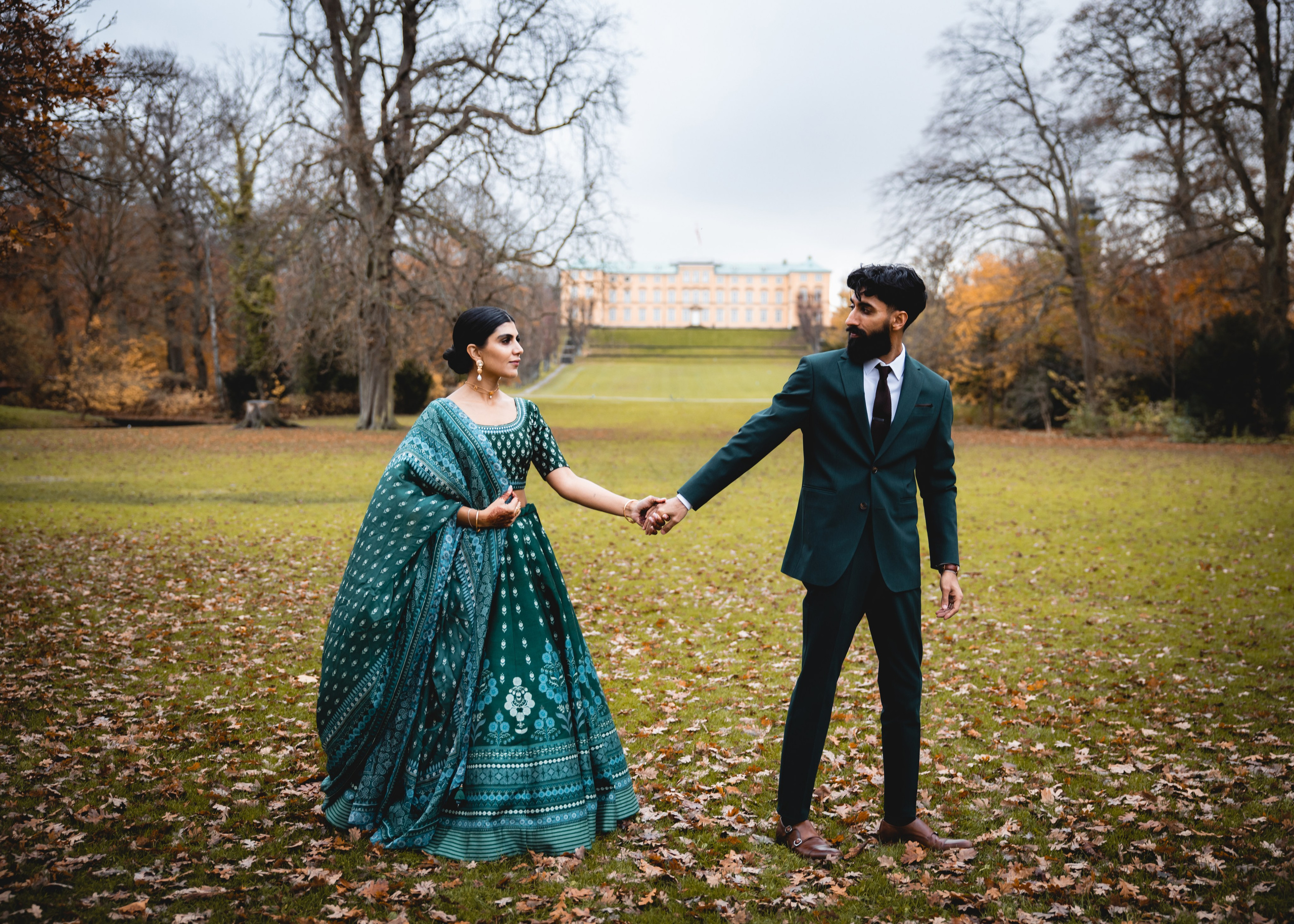 Indian style. Professional wedding photographer in Copenhagen, Denmark — Julia Byron