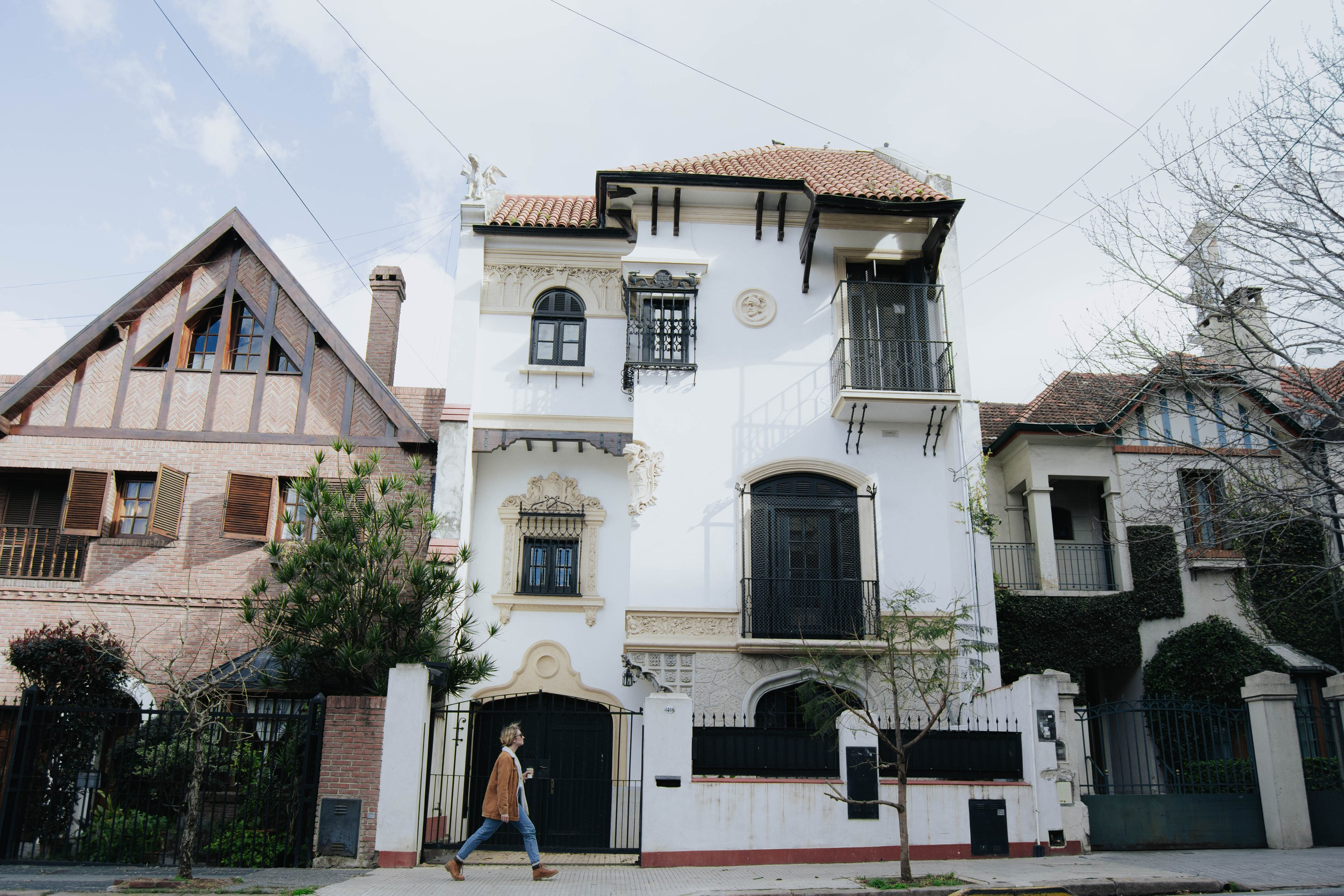 BAires and Zoya. Photographer @elmirkami in the city of Buenos Aires