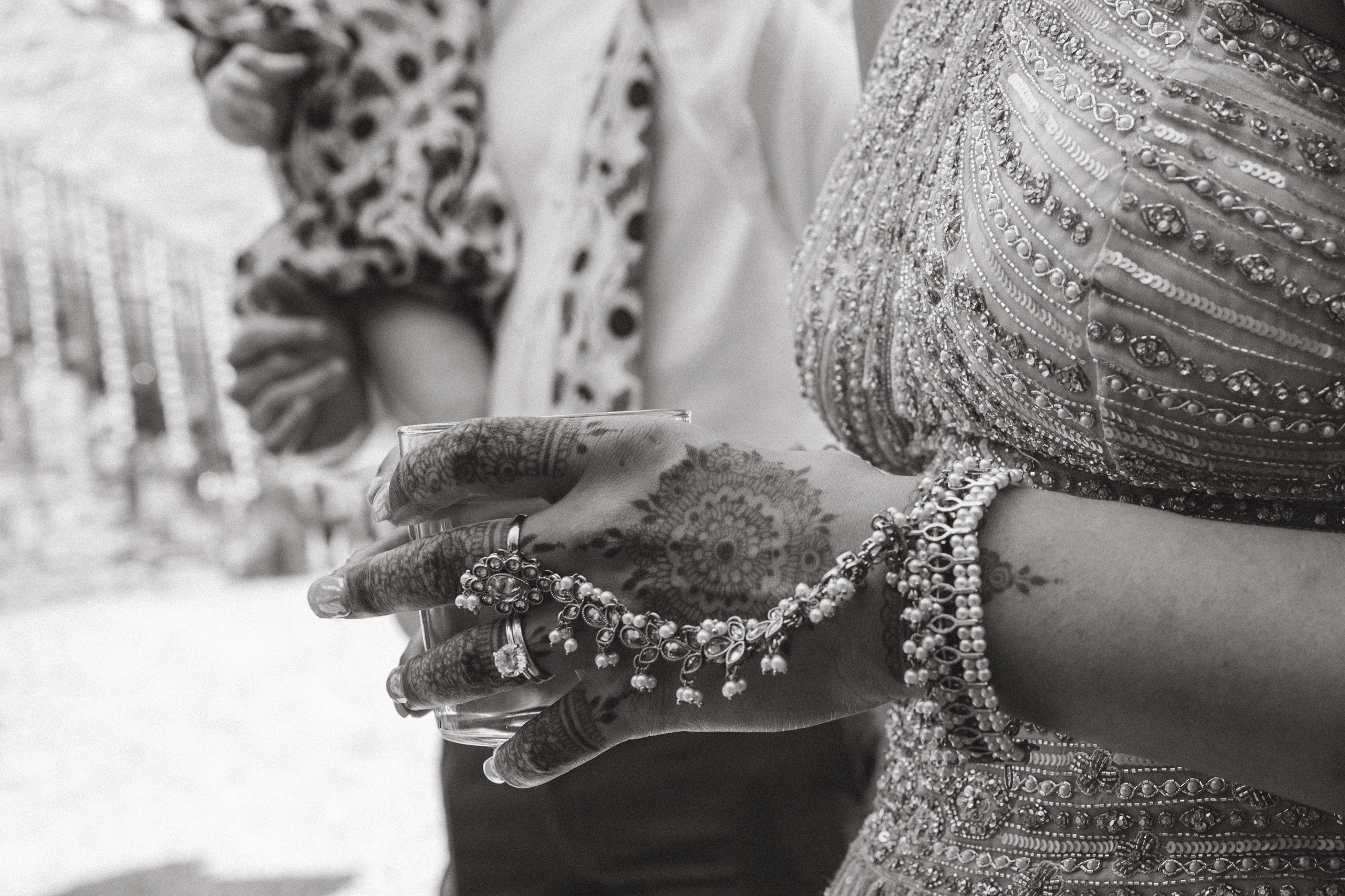 Patrik & Naomi. Monestir Sant Salvi. Paola wedding photographer / videographer in Barcelona