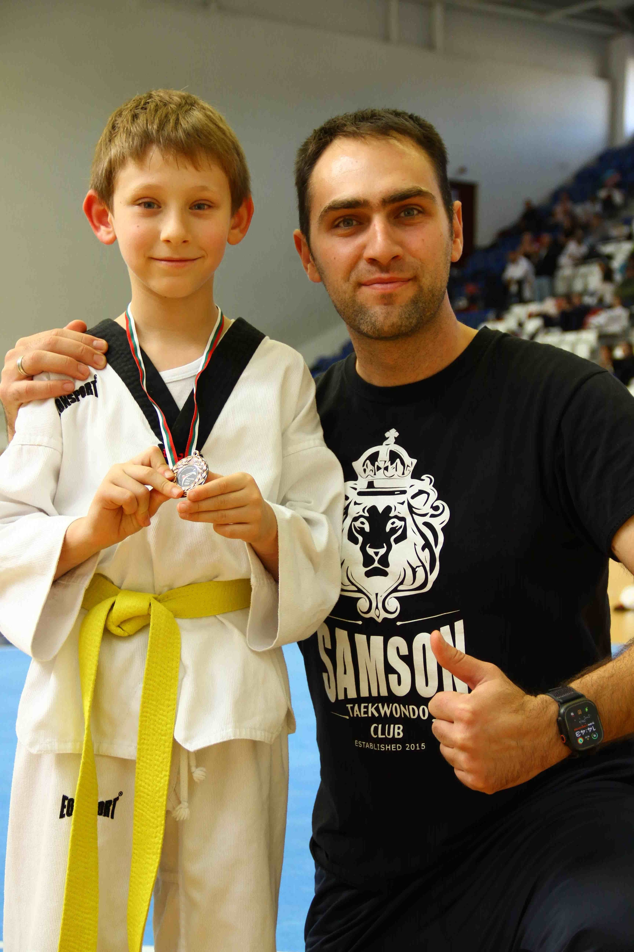 2024-10-19, ТАЕКУОНДО, Дупница. СПОРТНА ФОТОГРАФИЯ | ПОРТРЕТНА | РЕПОРТАЖНА