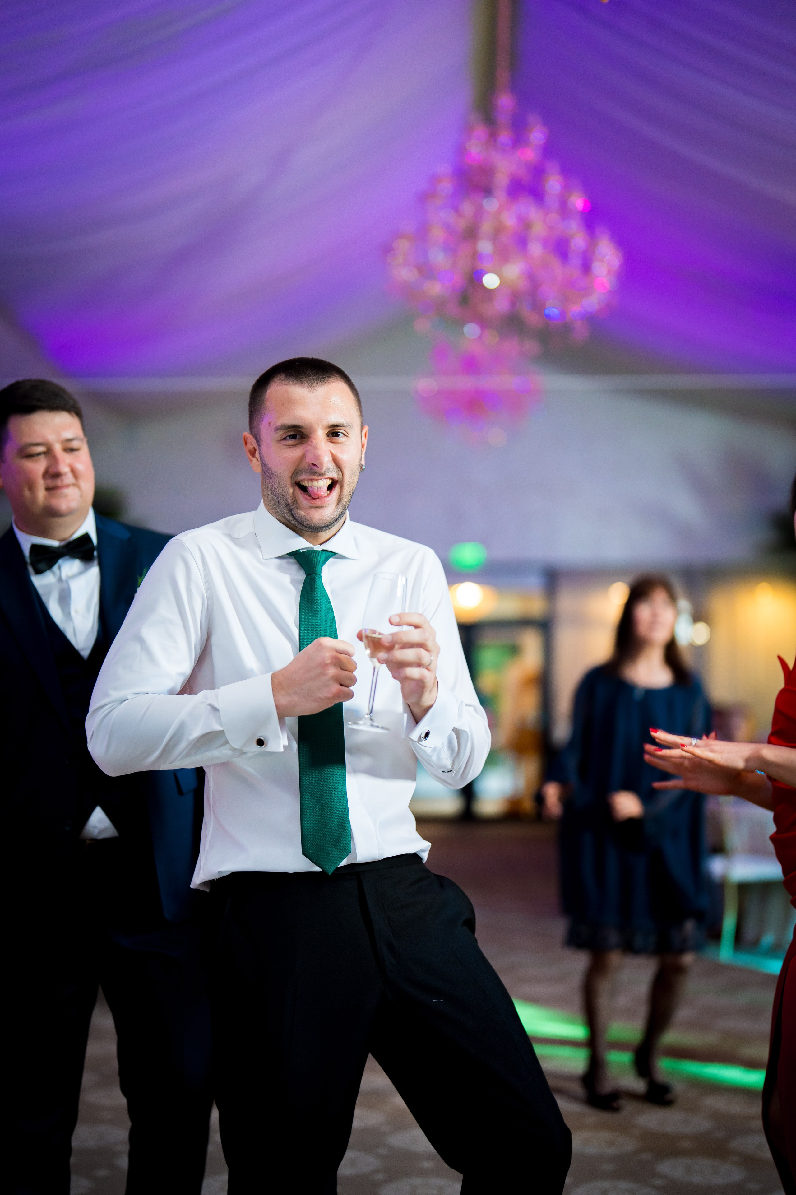 PARTY. Gabriel Florea — Fotograf nuntă București