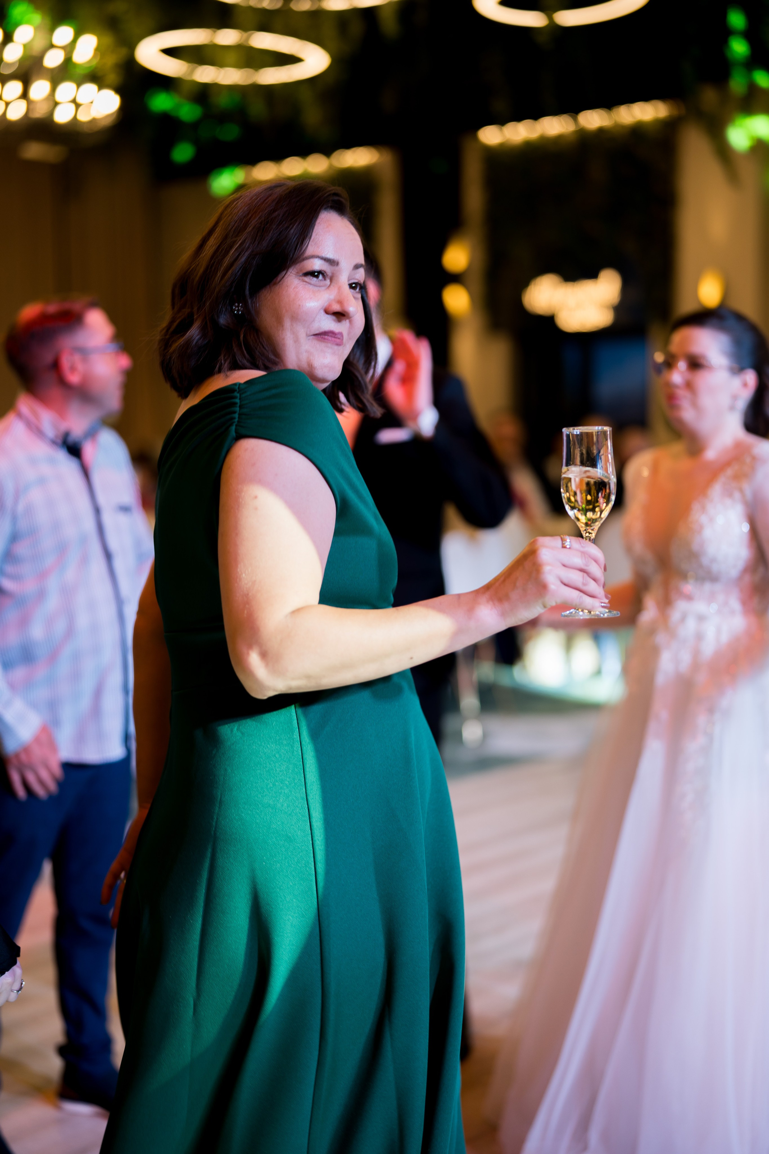 PARTY. Gabriel Florea — Fotograf nuntă București