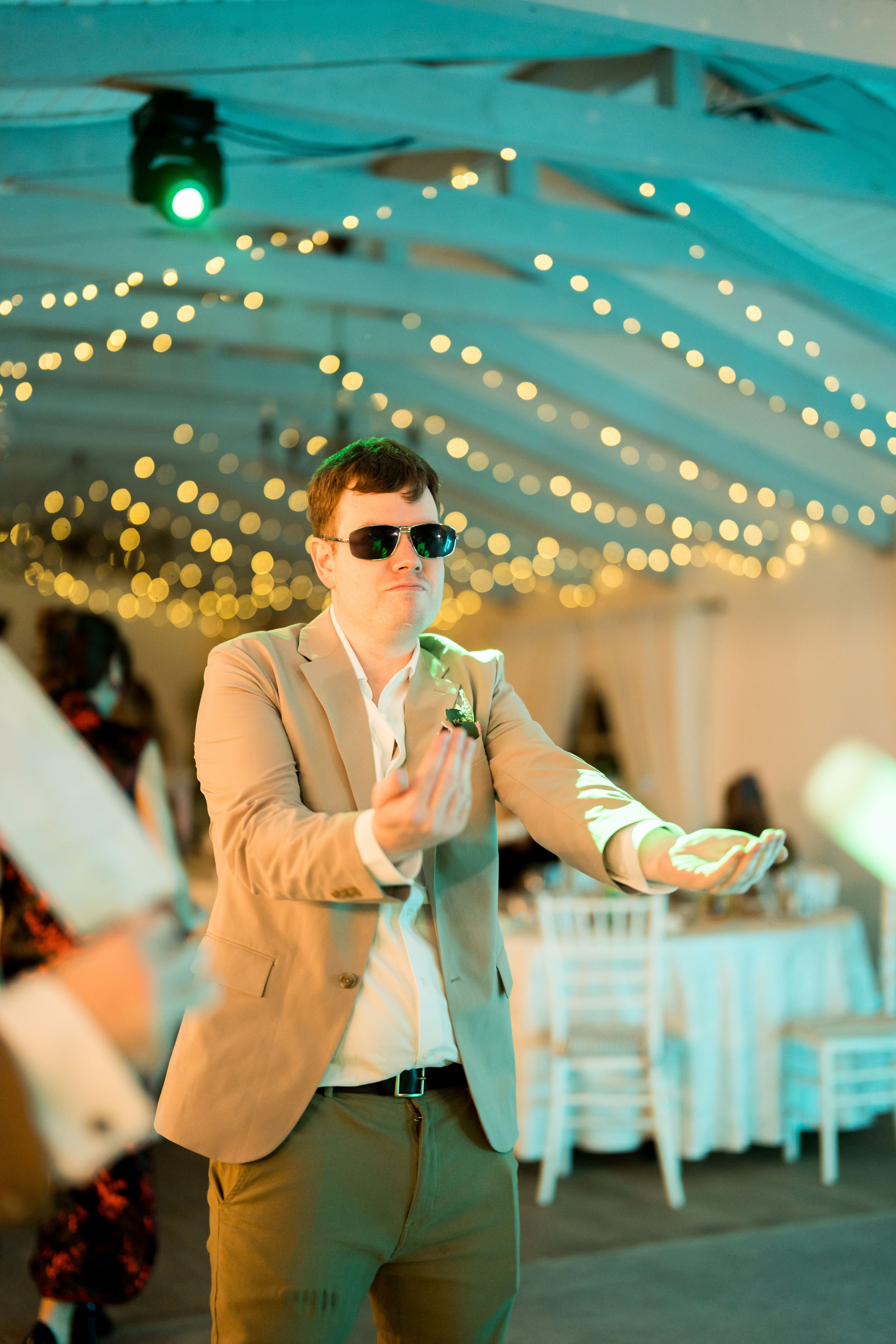 PARTY. Gabriel Florea — Fotograf nuntă București