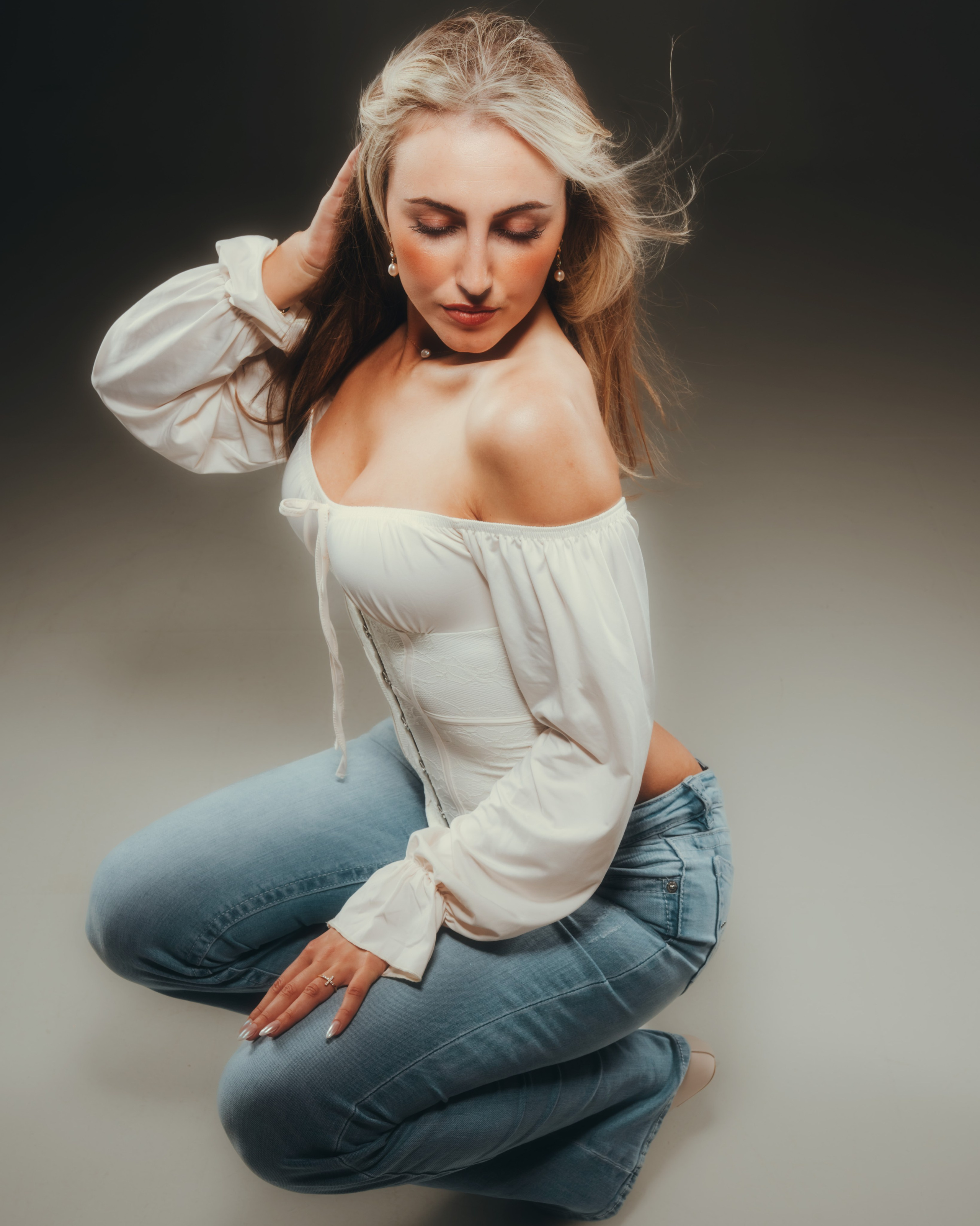 PHOTOSHOOTS. Hi, welcome!