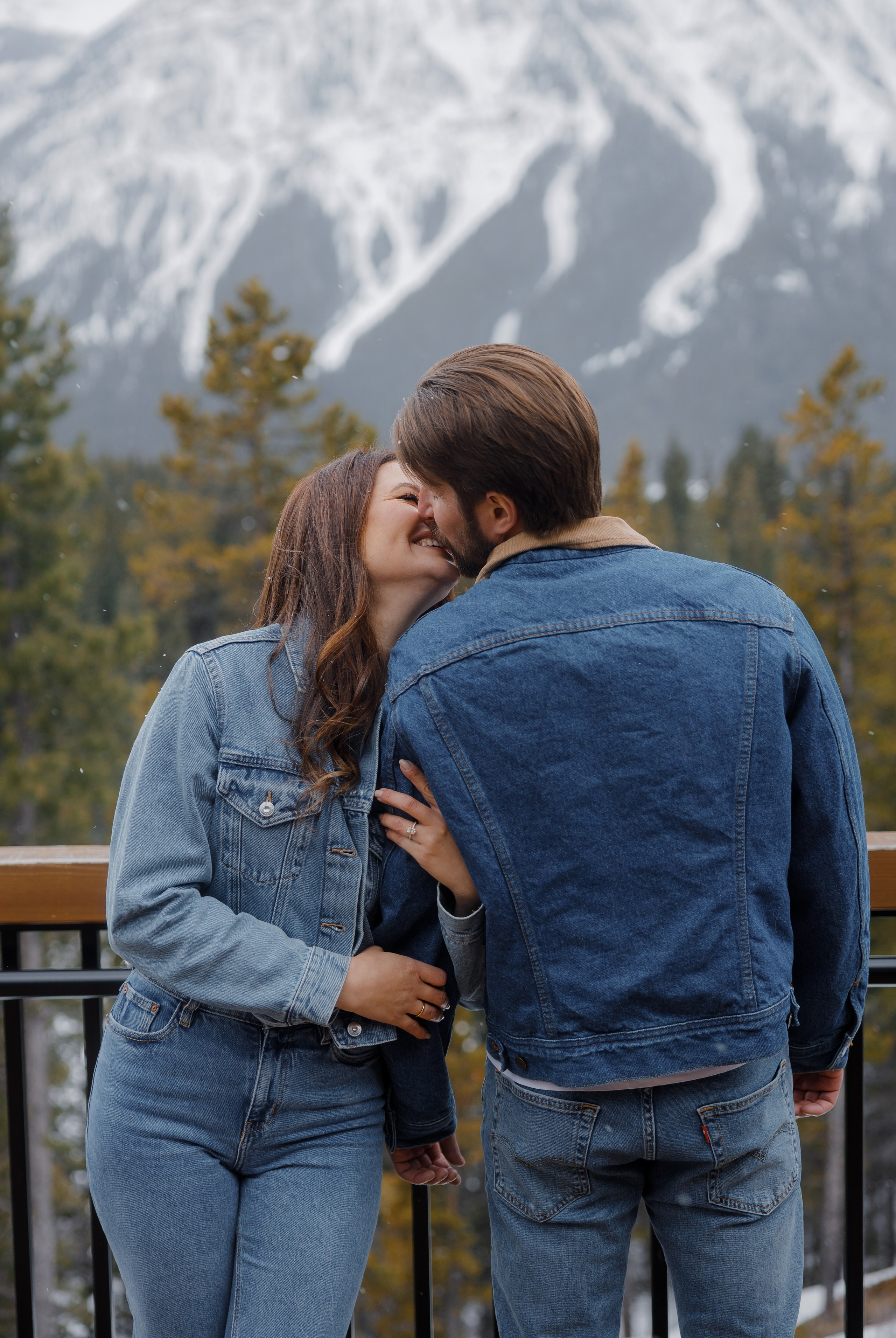 Ski engagement session. Home