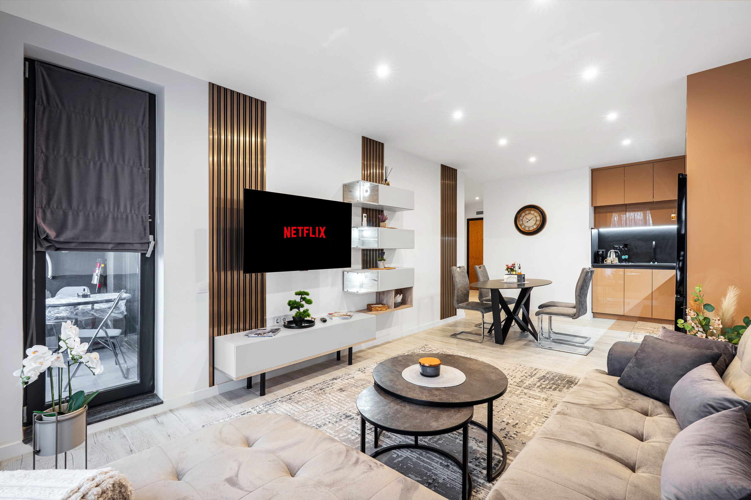 Апартамент за отдаване в Booking и Airbnb. Професионален фотограф в Пловдив и областта