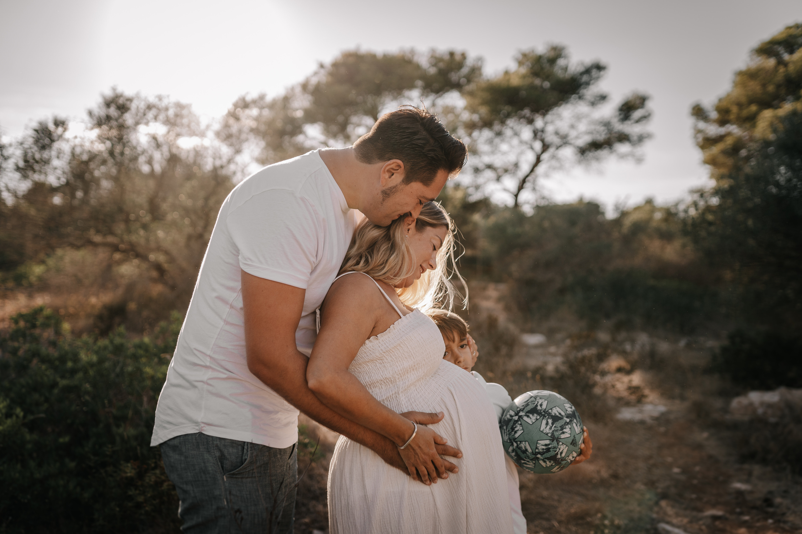 Fotografía familiar natural en Mallorca. Mauricio Alcibar – Fotógrafo de bodas y familias en Palma de Mallorca