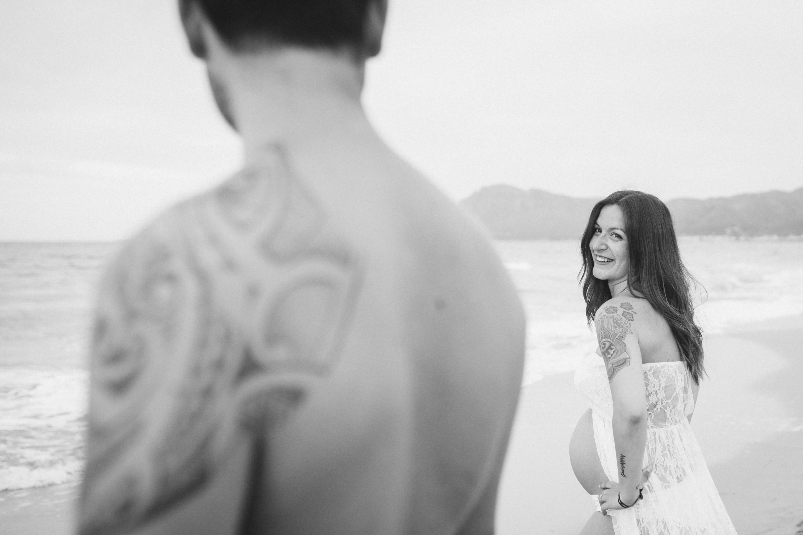 HAVING FUN ON THE BEACH. SPLASH Fotógrafo de bodas y familias en Palma de Mallorca | Mauricio Alcibar