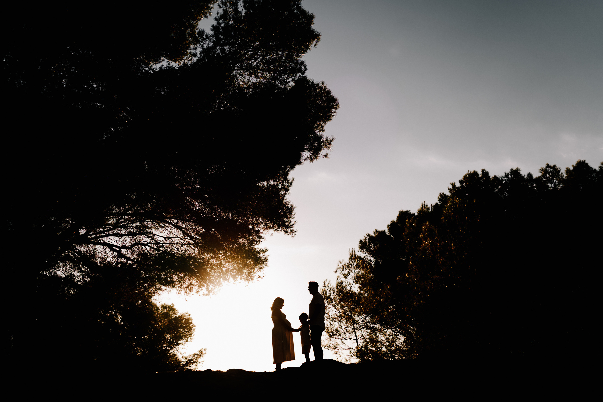 Fotografía familiar natural en Mallorca. Mauricio Alcibar – Fotógrafo de bodas y familias en Palma de Mallorca