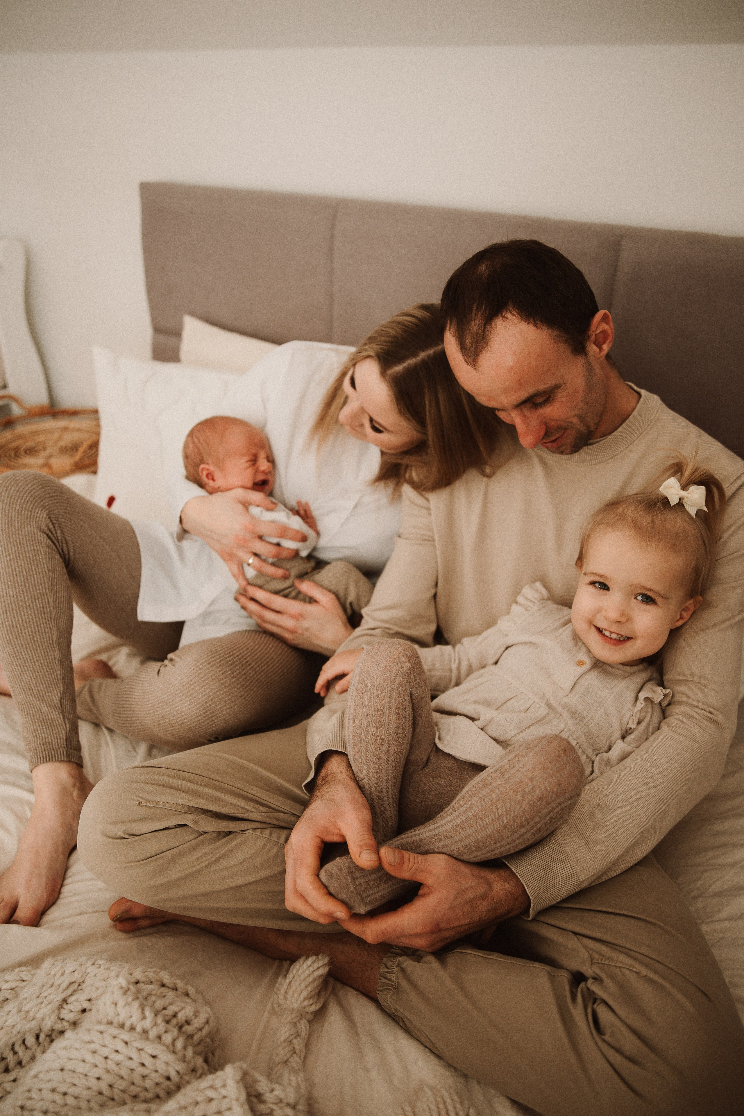 Pełna emocji fotografia sesja rodzinna i love story par zakochanych lifestyle | Natalia Malinowska Fotografia | Augustów Warszawa. Natalia Malinowska Fotografia | Fotograf ślubny i rodzinny Augustów Warszawa