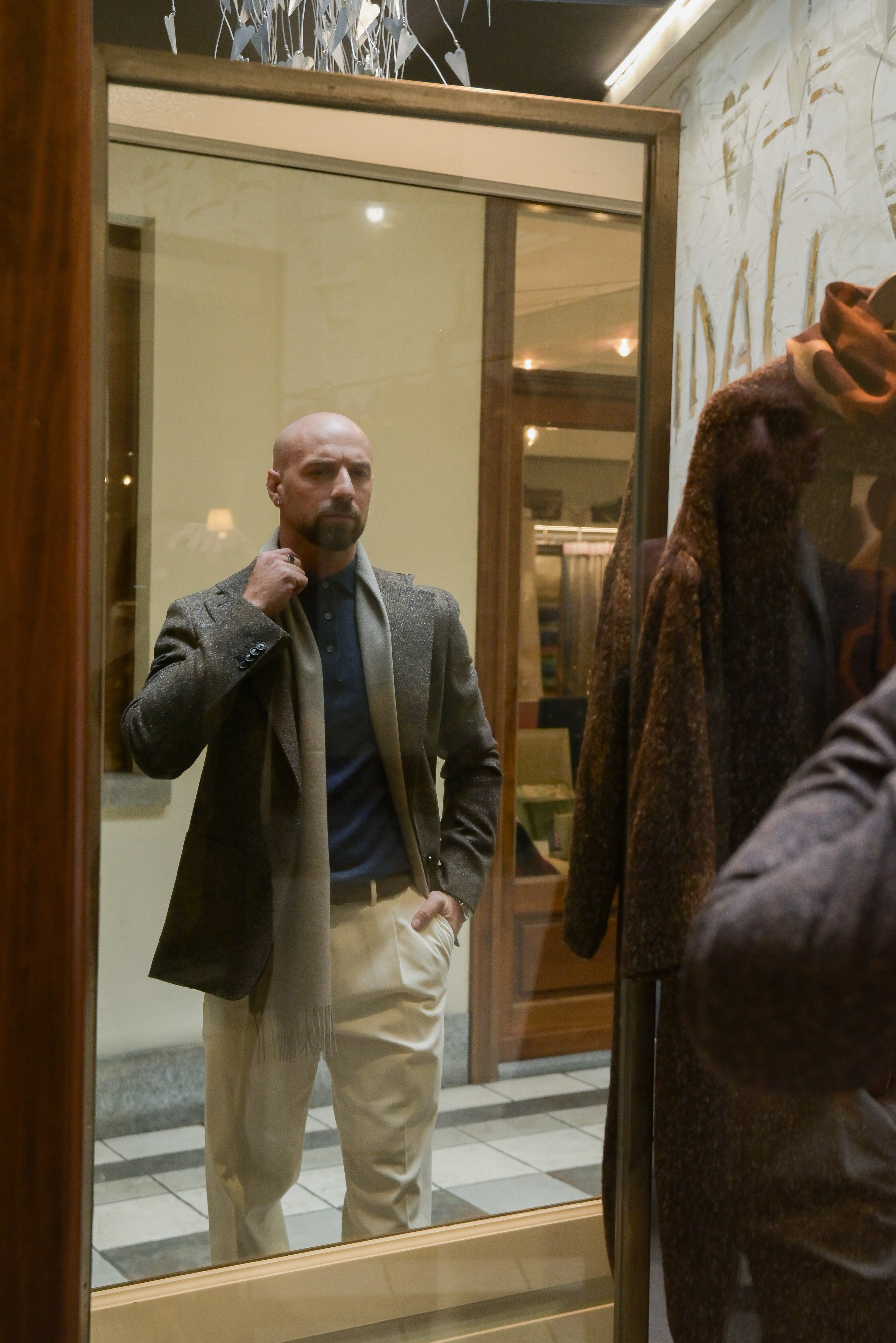 LANIERI - CONTENUTI PER IL PUNTO DI VENDITA DI TORINO