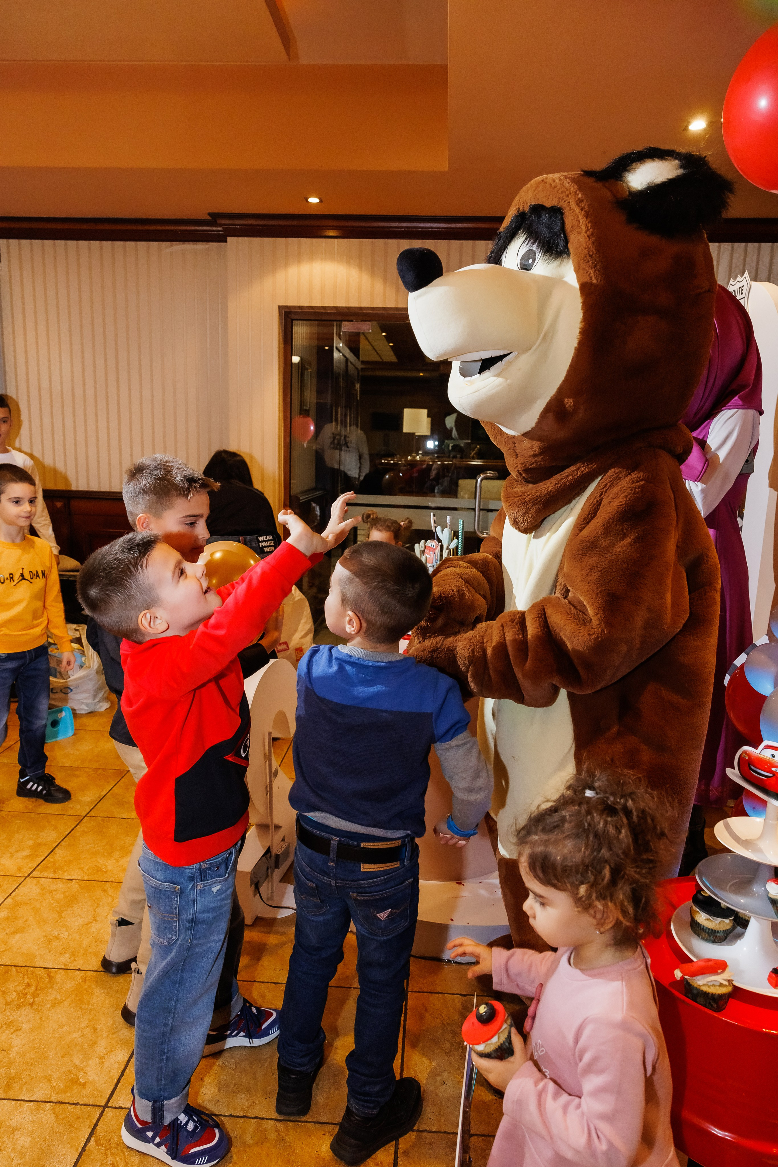 Честит Рожден Ден. Фотограф Ирина Йотова