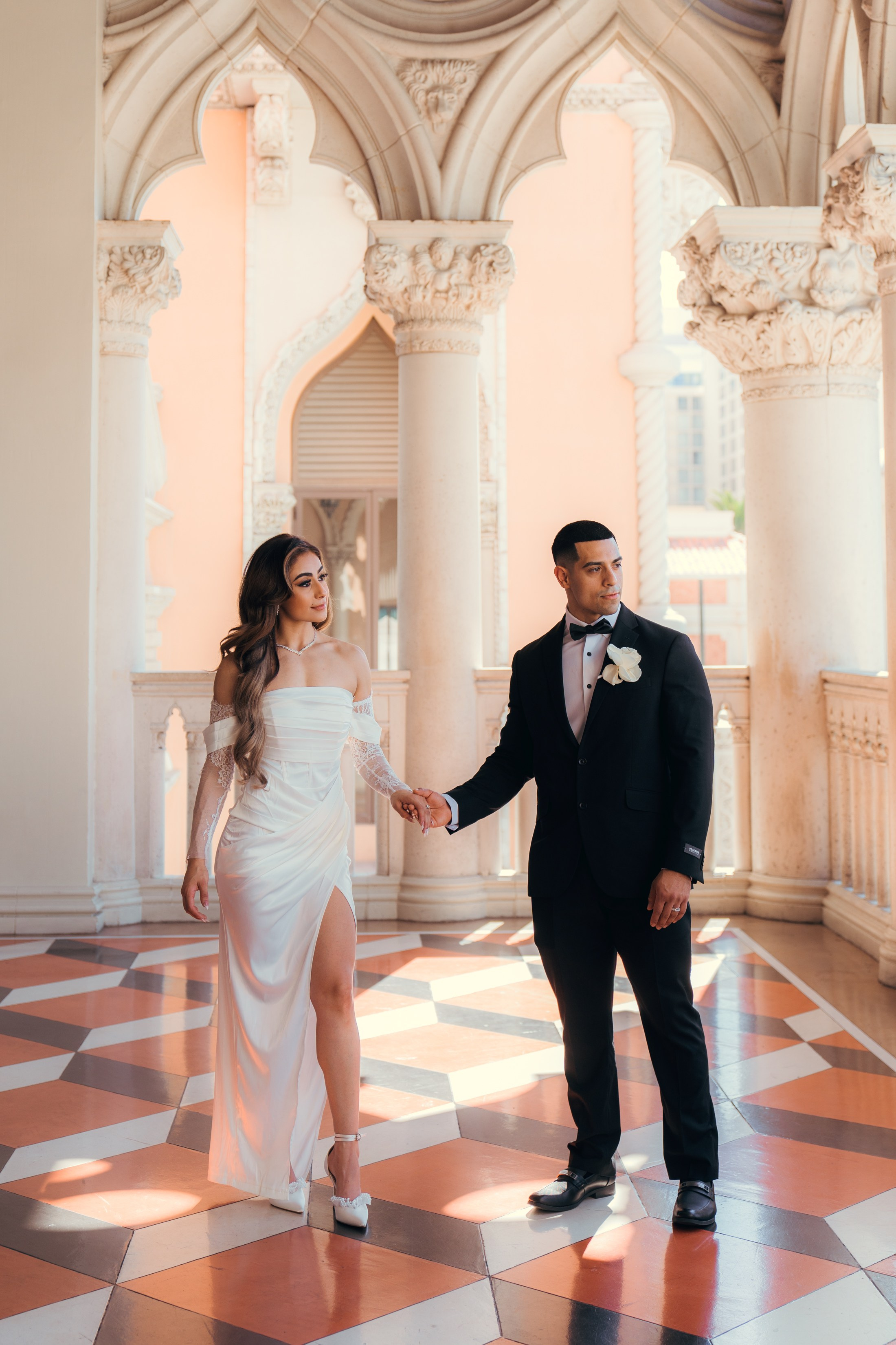 Angelica&Eddie. 10.10.24. Wedding & elopement photographer Viktoriya Kravtsov. Las Vegas