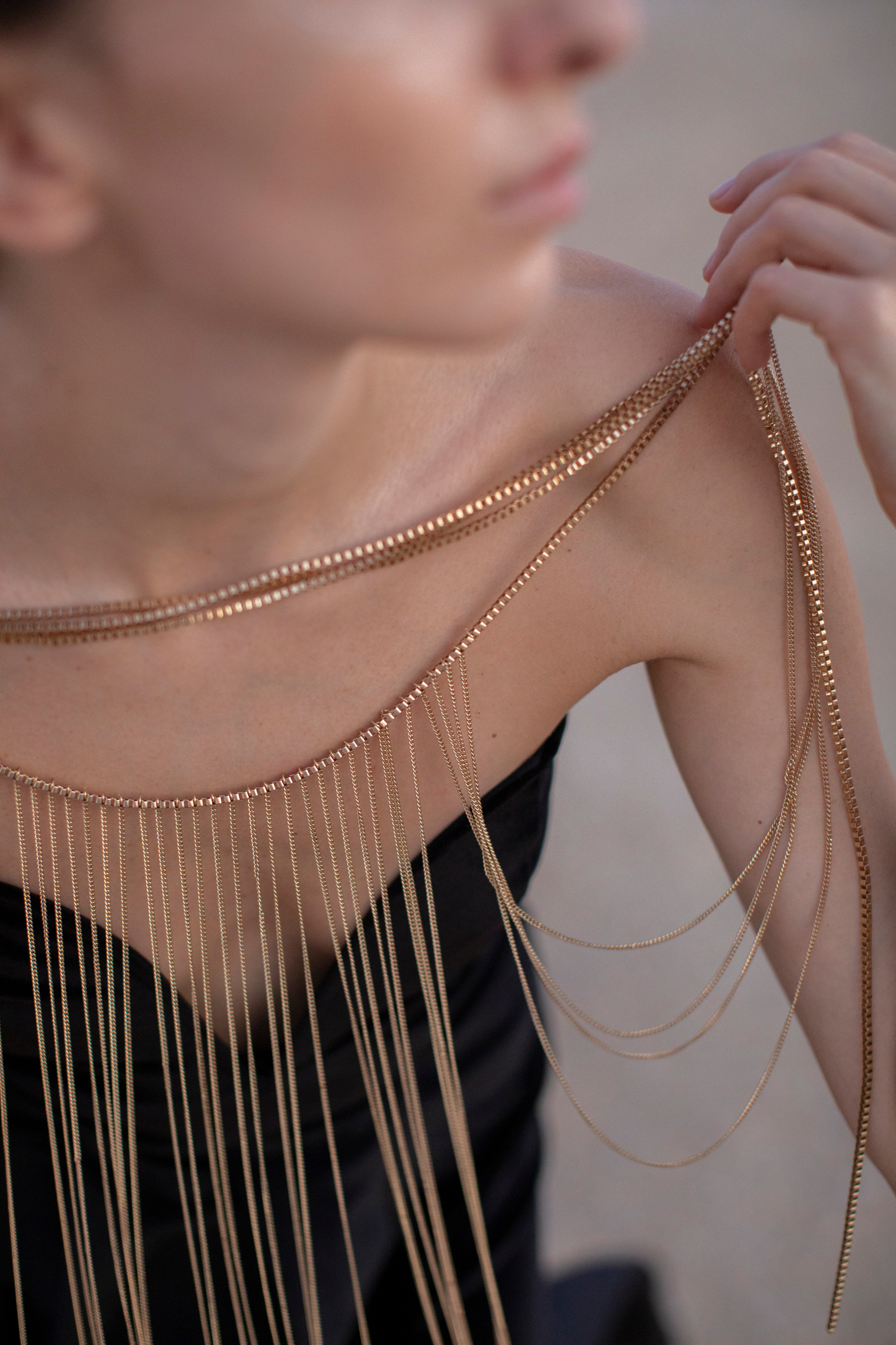 Lost in the desert. Main