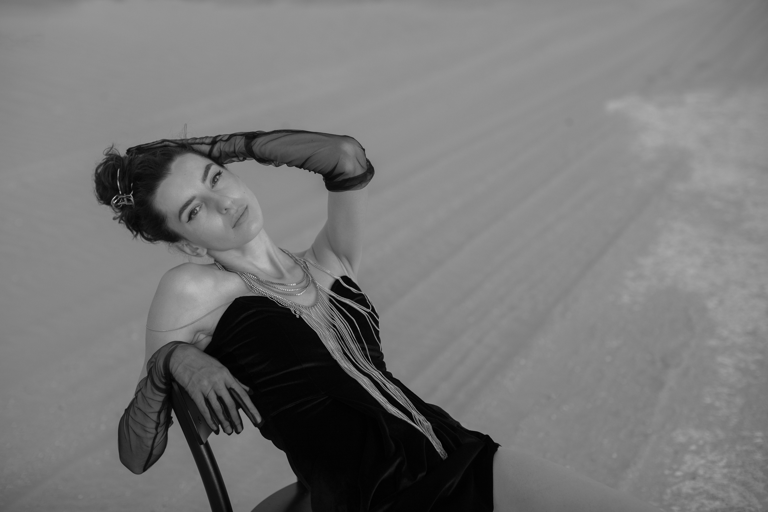 Lost in the desert. Main