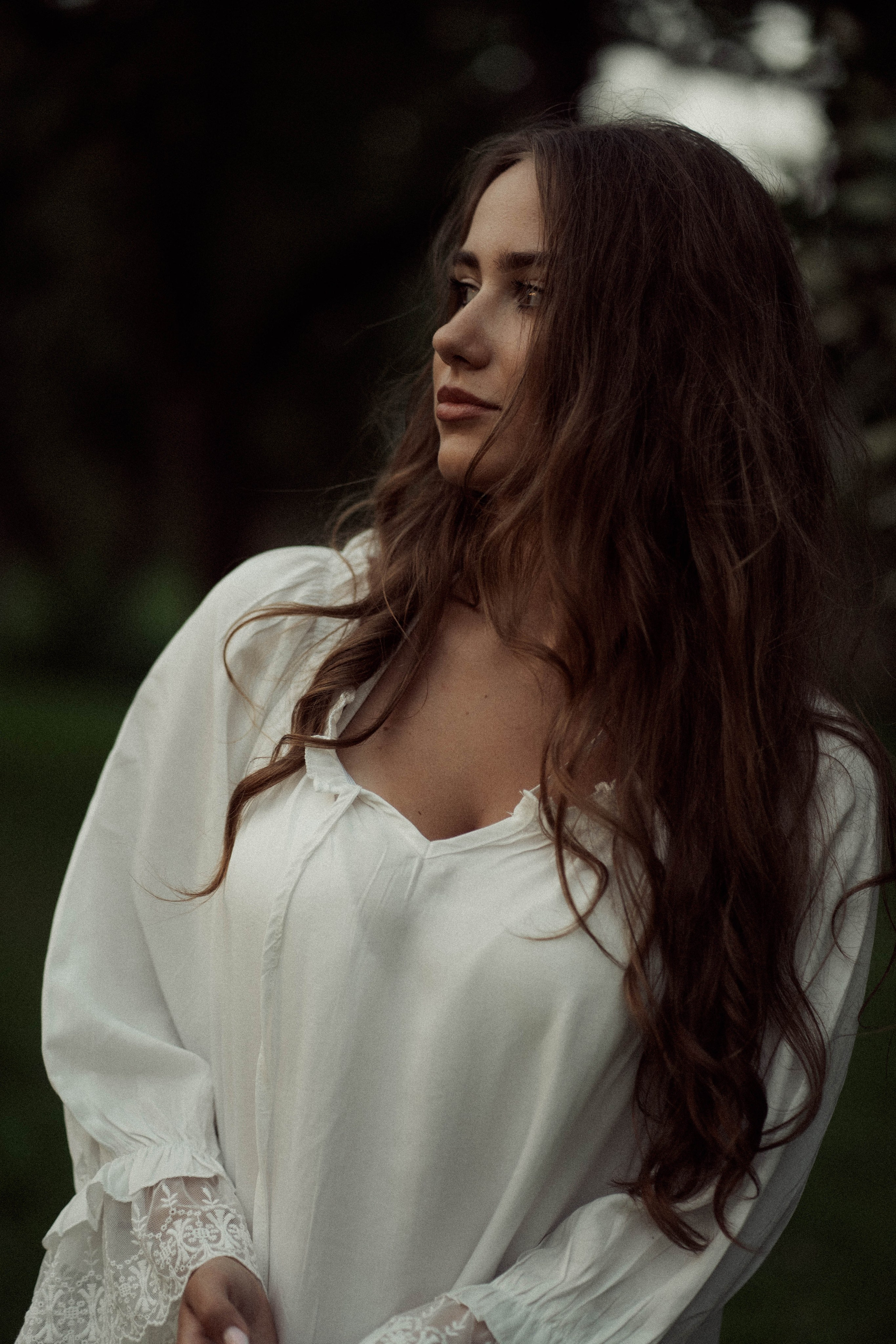 Ugnė obelų sode. Fotografija — Olga Bojarin