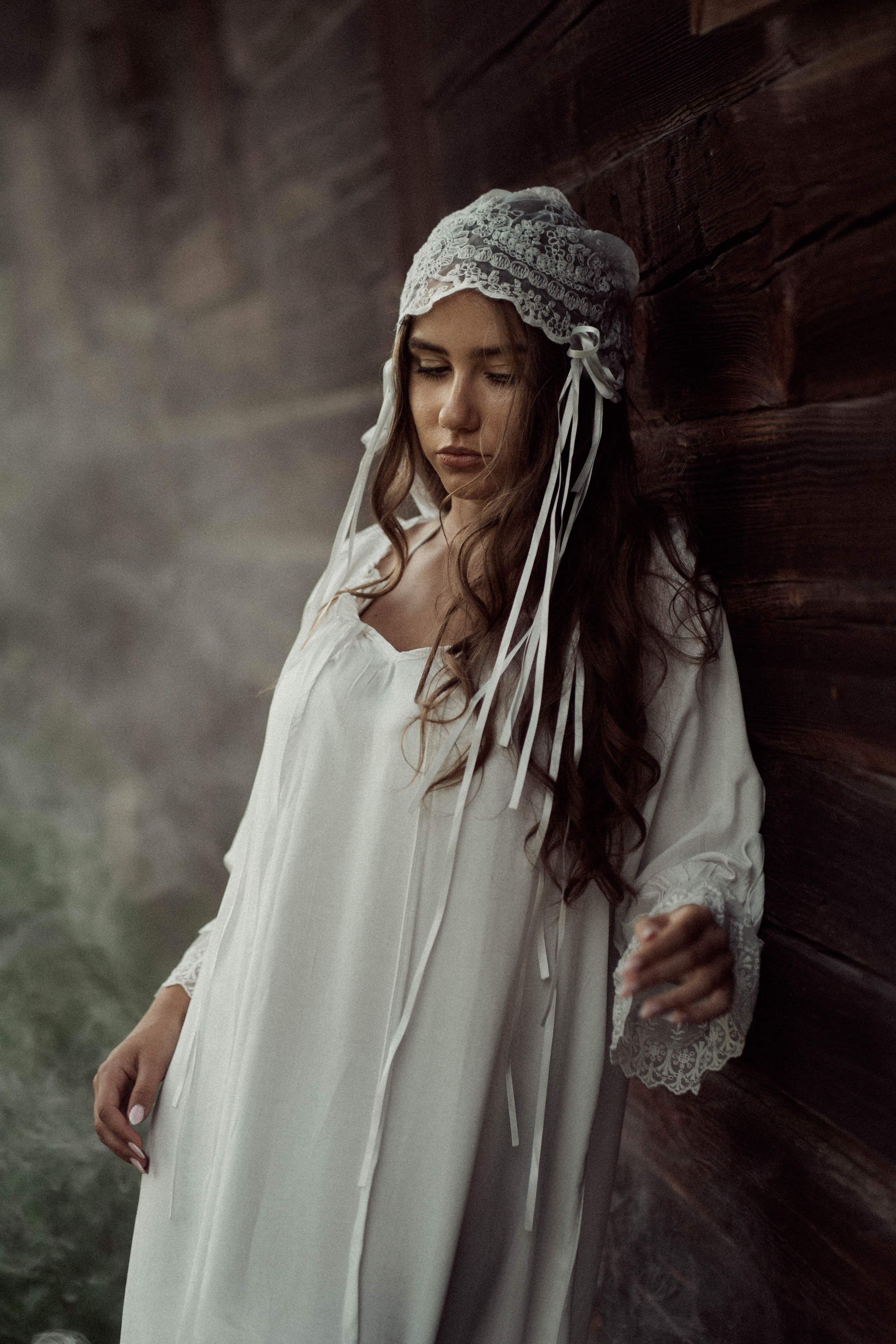 Ugnė obelų sode. Fotografija — Olga Bojarin