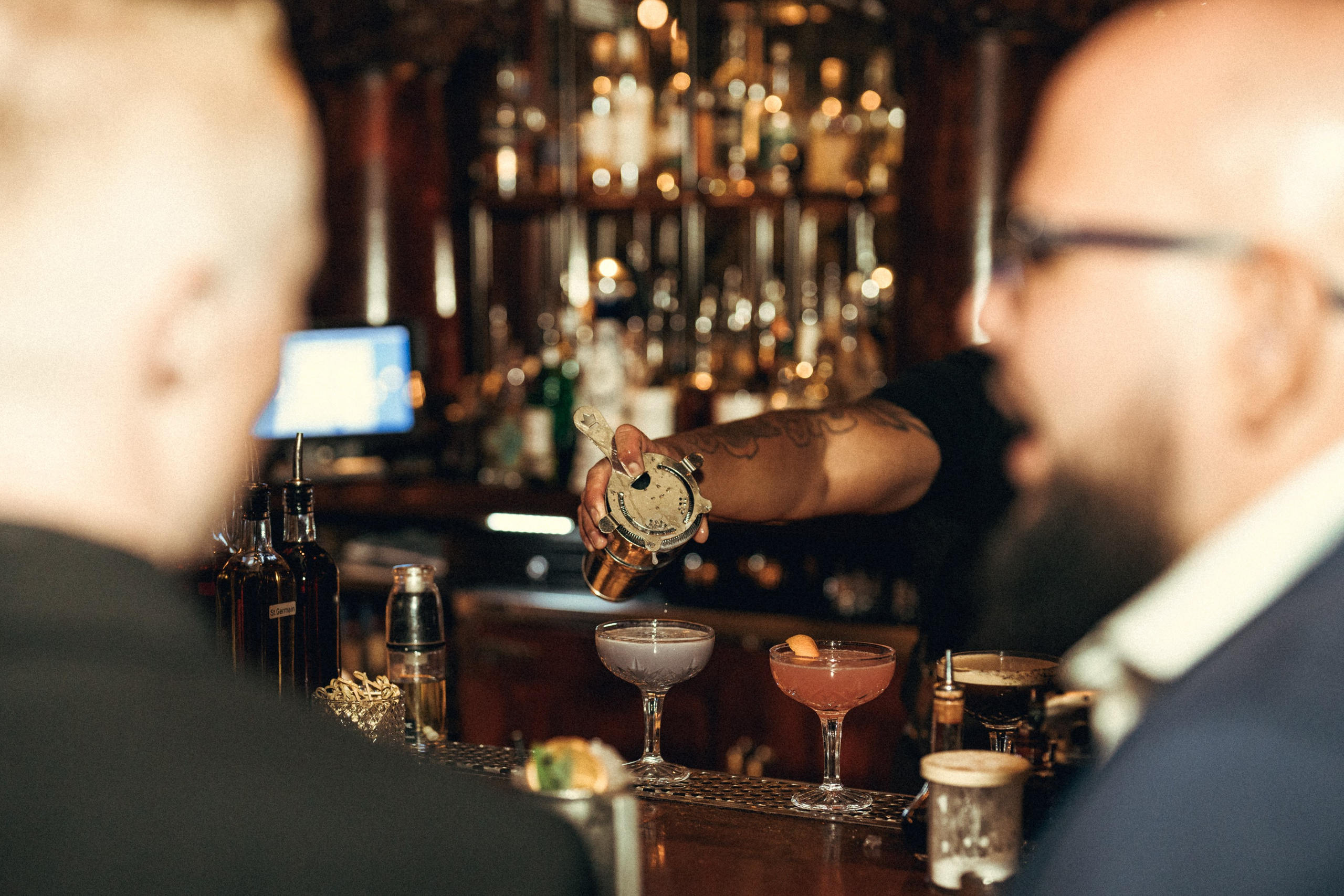 Christina’s bachelor party. Wedding & elopement photographer Viktoriya Kravtsov. Las Vegas