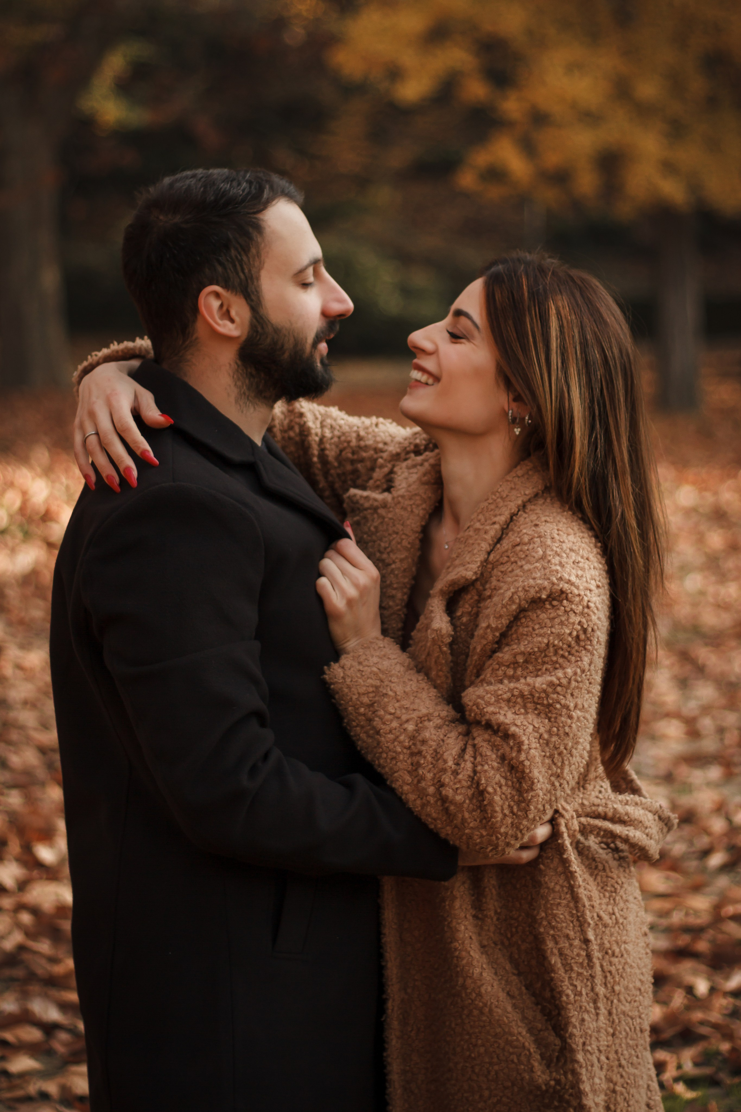 Love Story. Fotografa a Legnano e Novara — famiglie, coppie, ritratti, Love Story, passeggiate fotografiche e servizi a Milano per turisti
