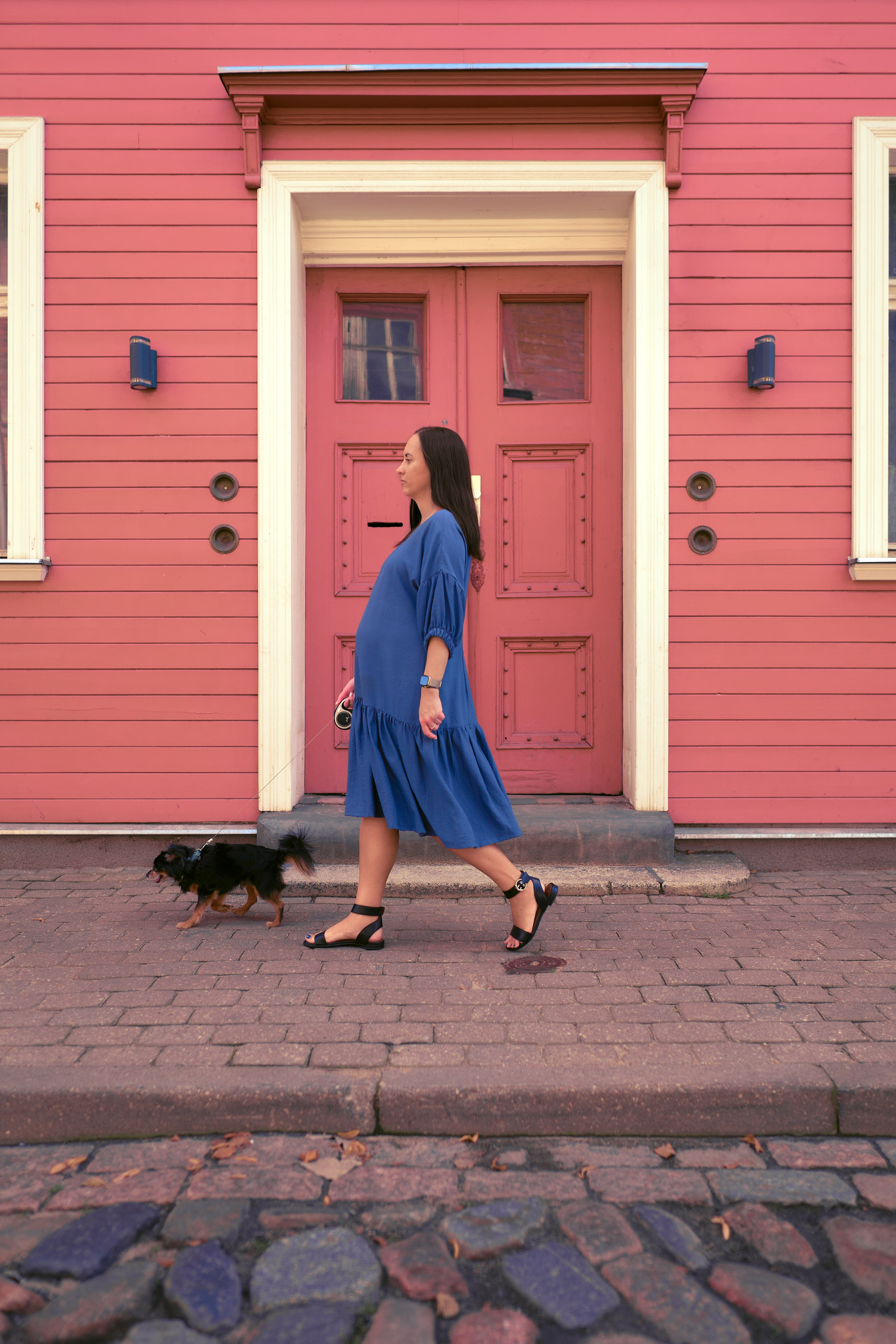 Portrait photographer in Riga. Photographer in Doha, Qatar