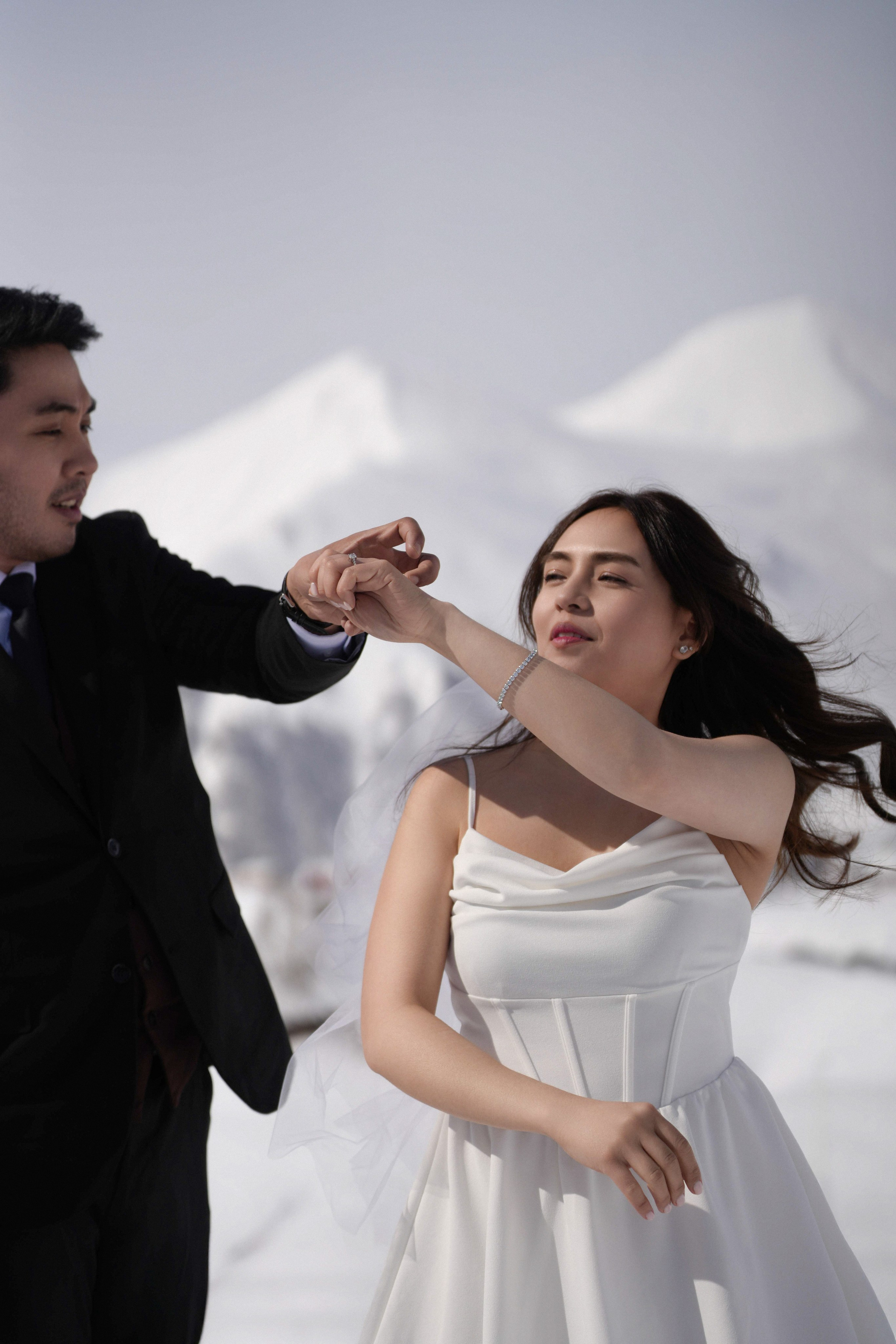 Wedding Photographer in Georgia | Gudauri, Kazbegi & Tbilisi
