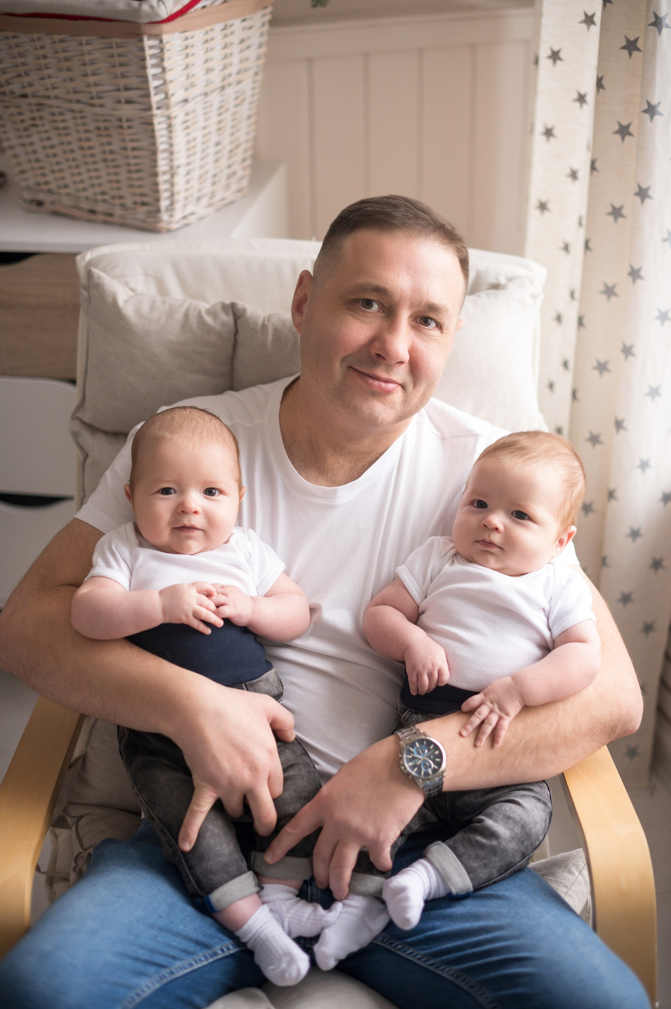 Семейная фотосессия в студии. Семейный и детский фотограф в Минске Надежда Савицкая