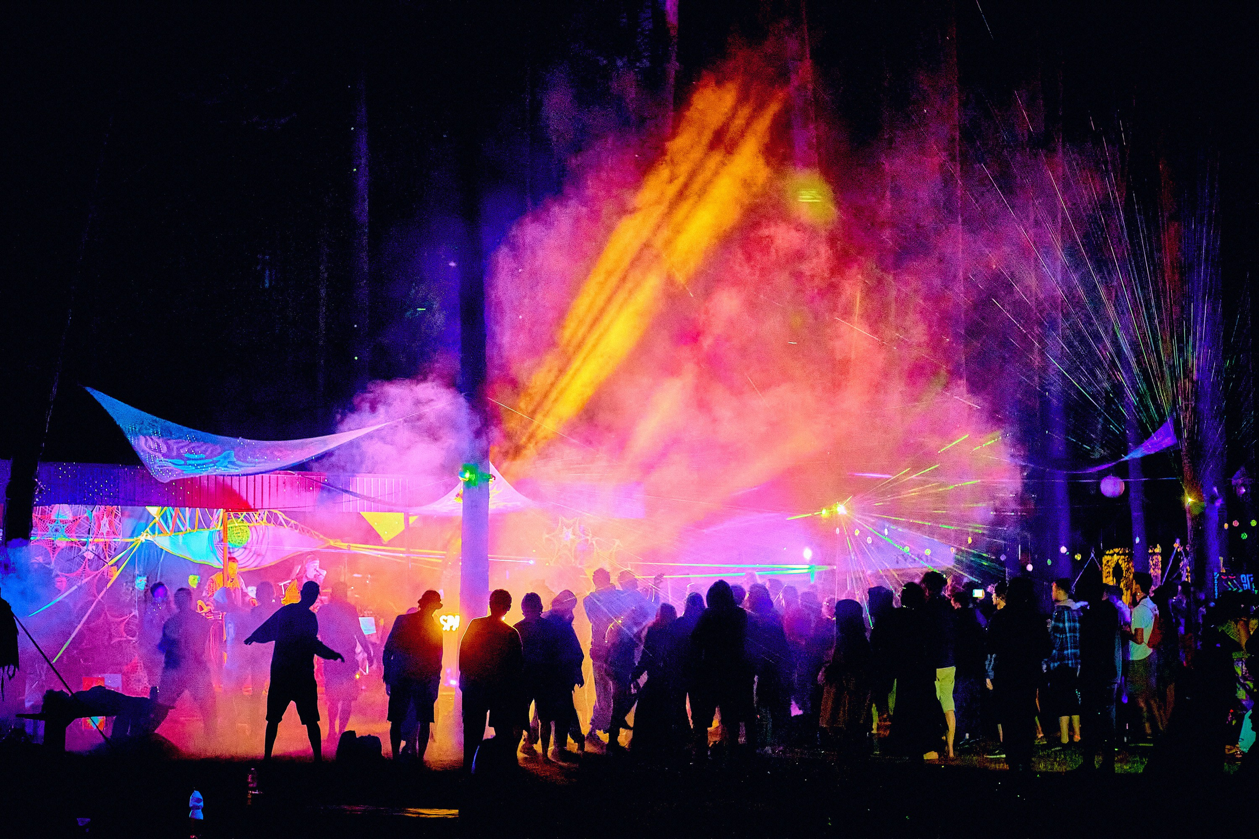 Kosmiczny koncert zespołu SPACEBOY na Organic Festival 2021. Andriej Szypilow - Fotografia & Wideografia