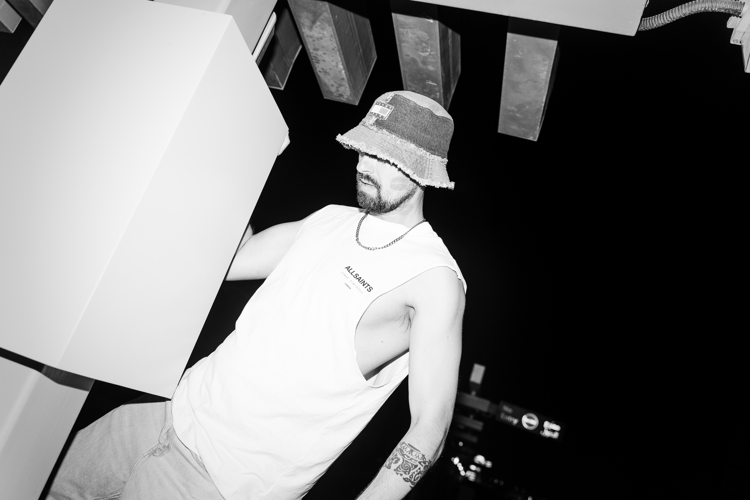 Men. Smm / photographer Dubai UAE