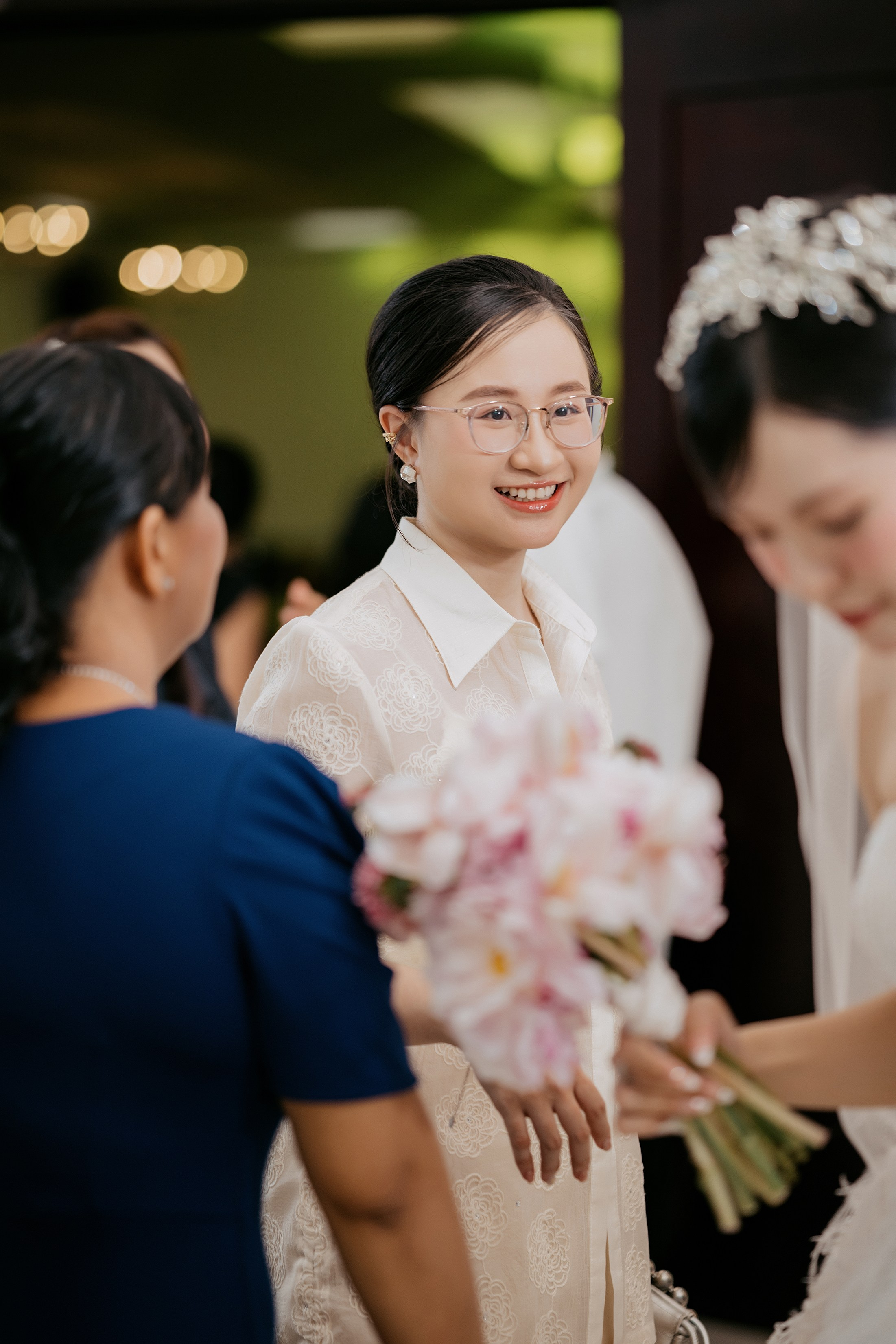 TOAN & VY / Wedding Journalism. Saigon Wedding Present | Art Beyond Moments