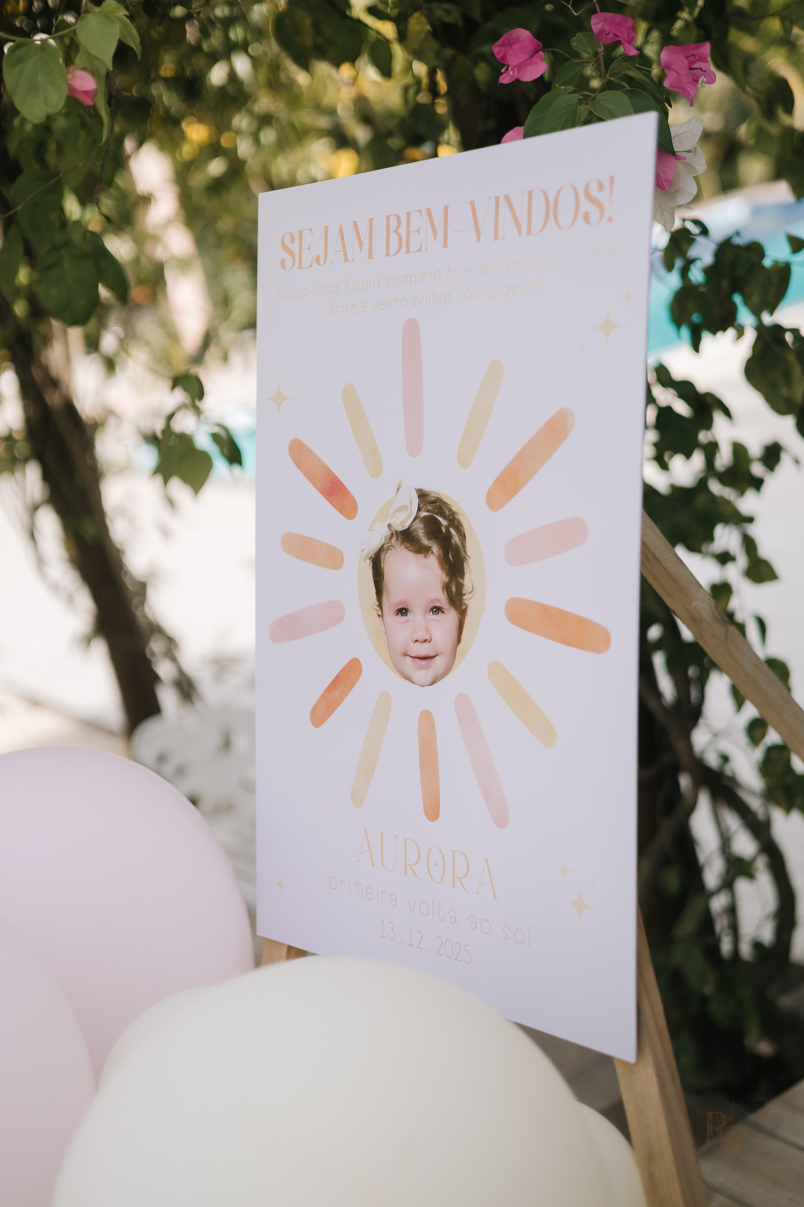 Aurora — 1 ano. Fotógrafo Richard Silvestre — Casamentos na Bahia