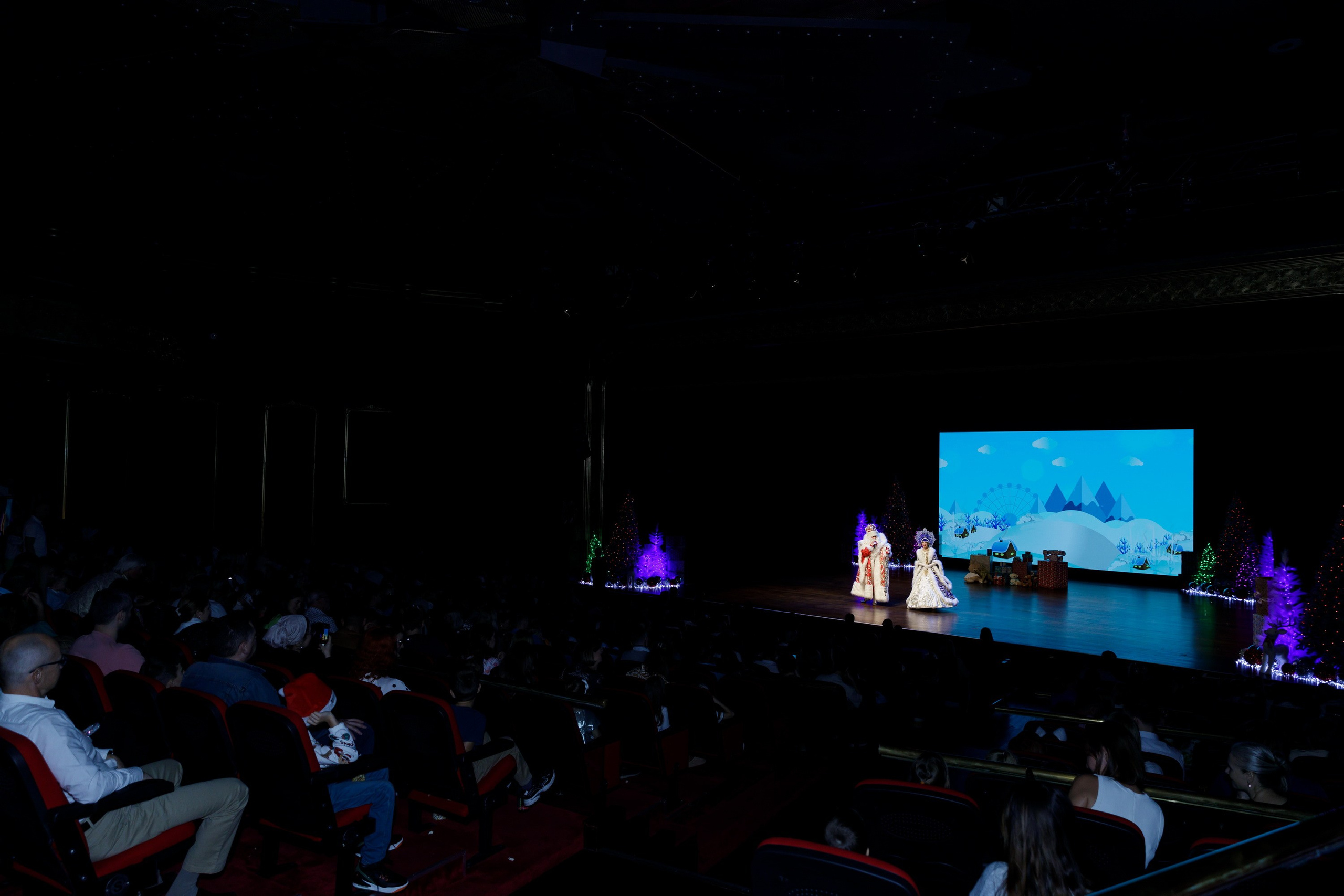 Новогодняя сказка для журнала Русские Эмираты, Дубай 2024. Фотограф Анна Кучерявая | Свадьбы и мероприятия в Дубае