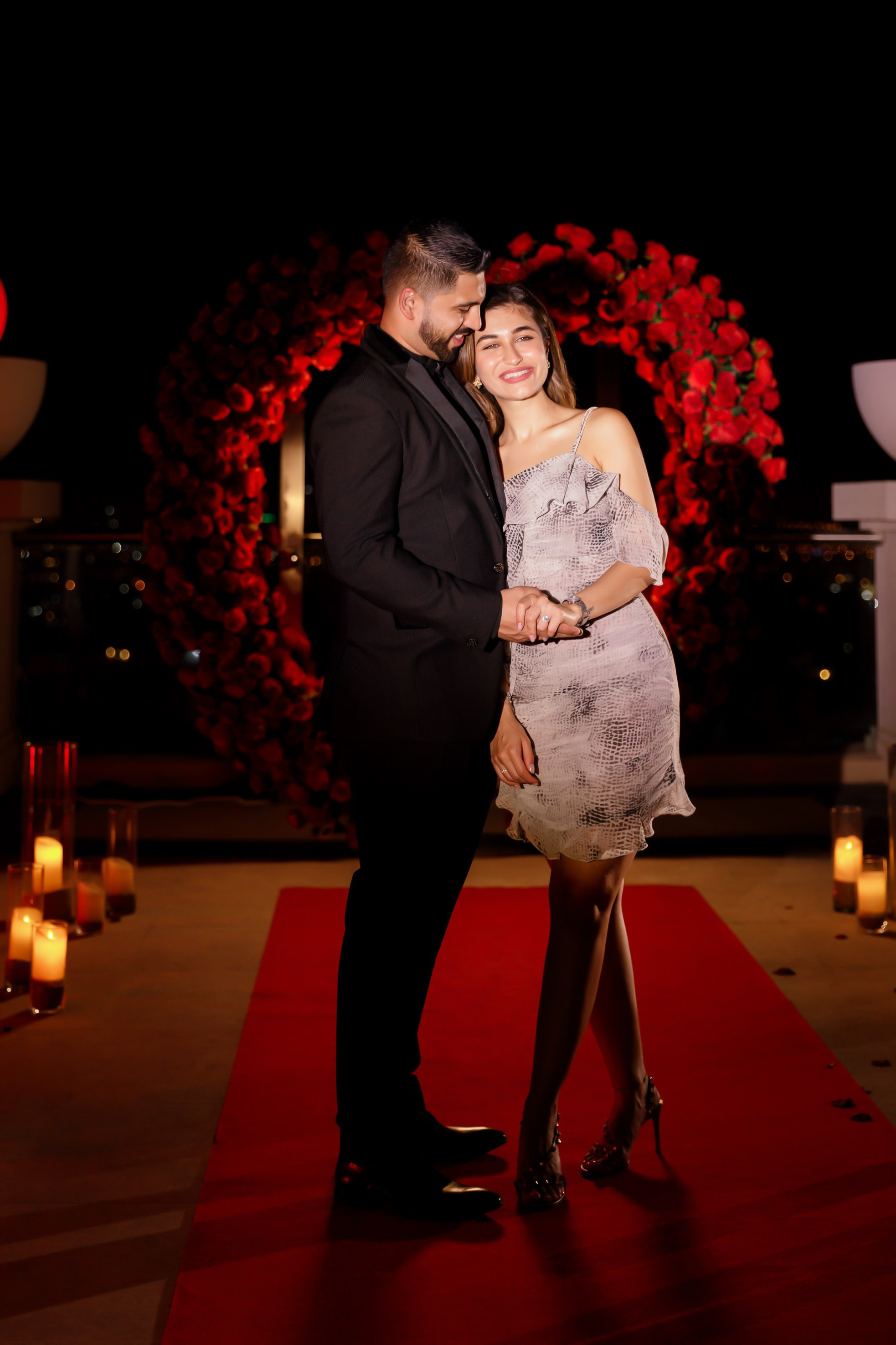 Restraunt proposal P&N. Photographer Anna Curly | Weddings and Events in Dubai