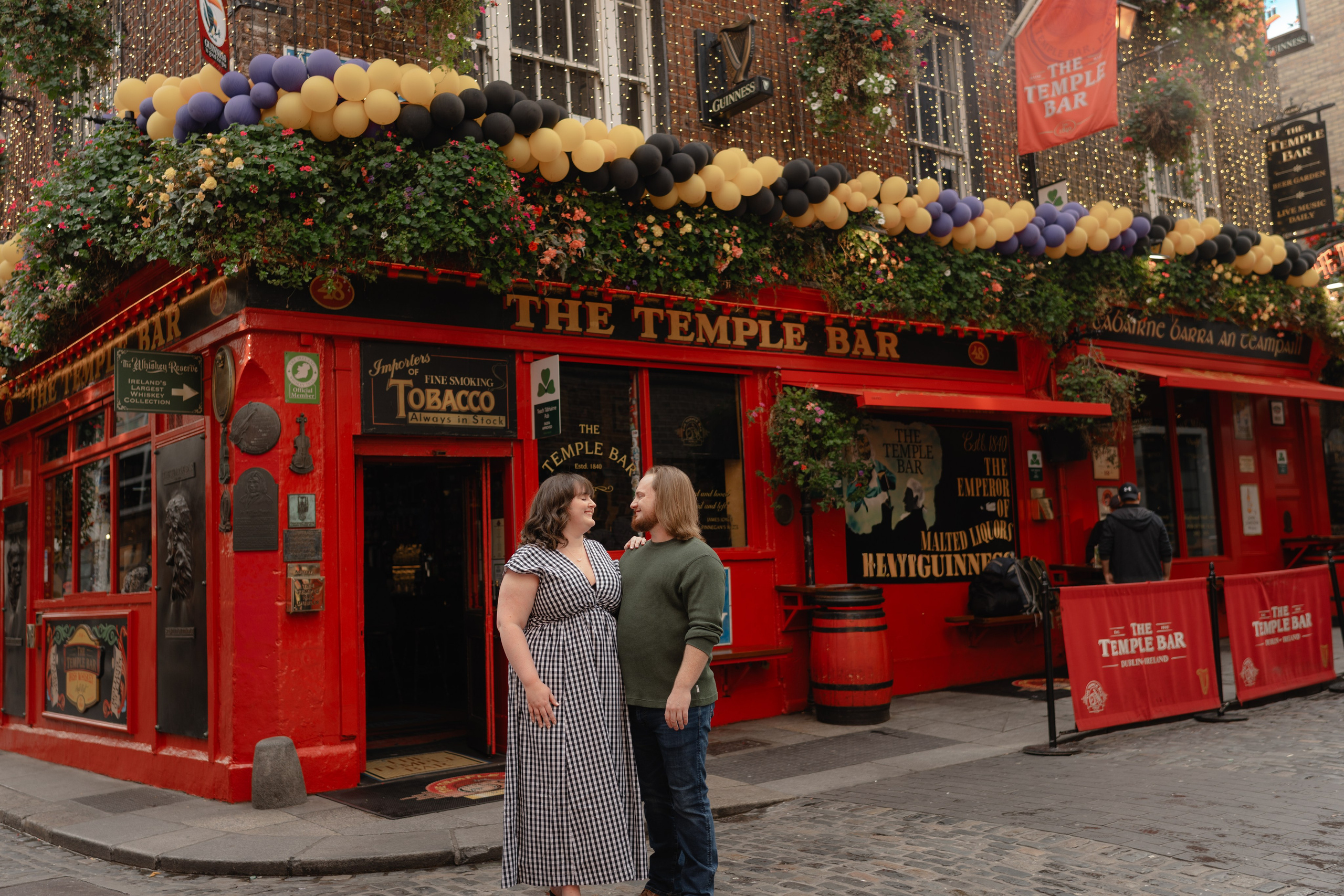 Proposal in Dublin. Candid Photographer in Ireland | Authentic Wedding Photography Miruna Daiana