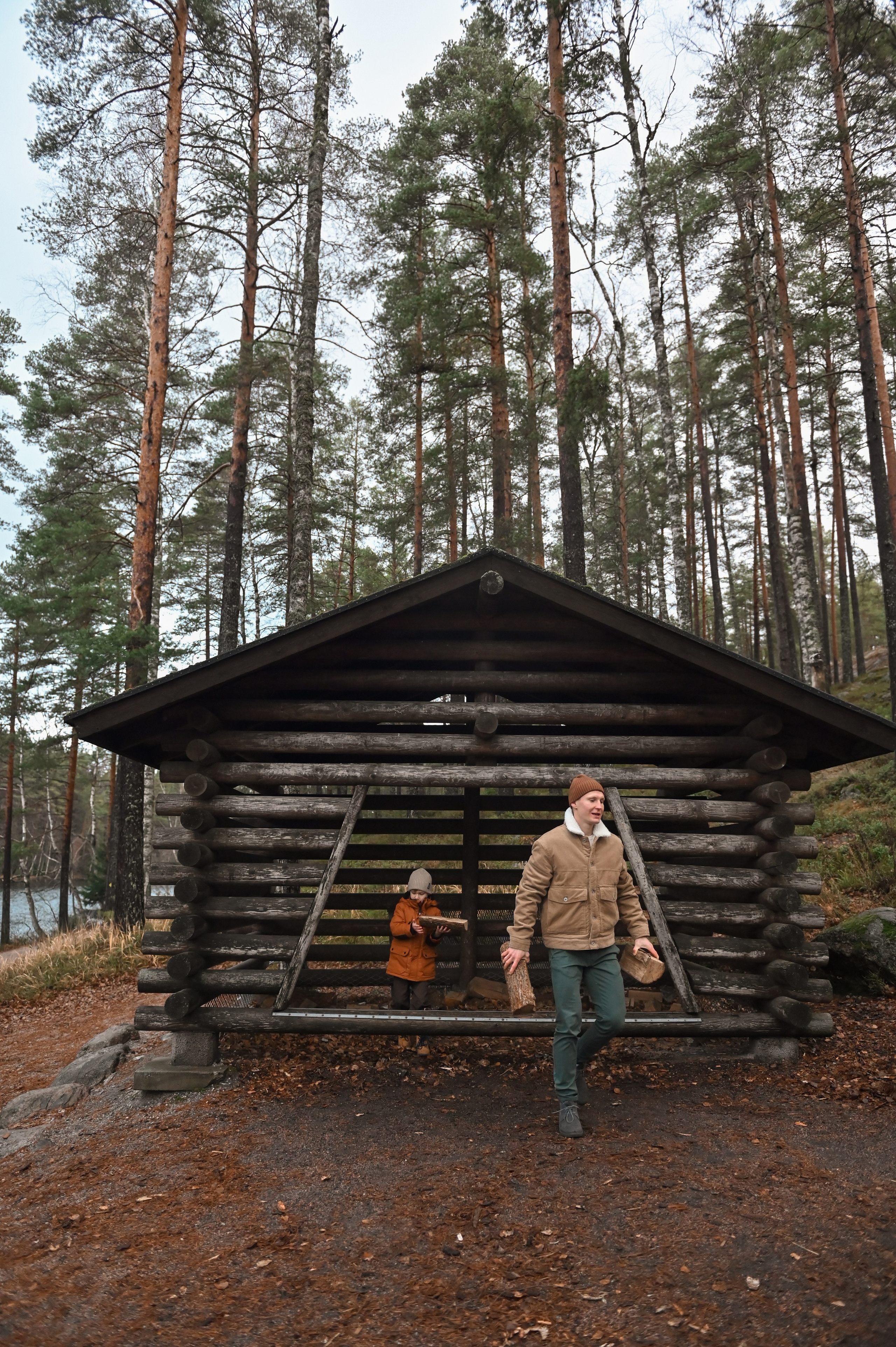 Пикник у озера. Детский и семейный фотограф в финляндии дина пулкка. контент фотограф