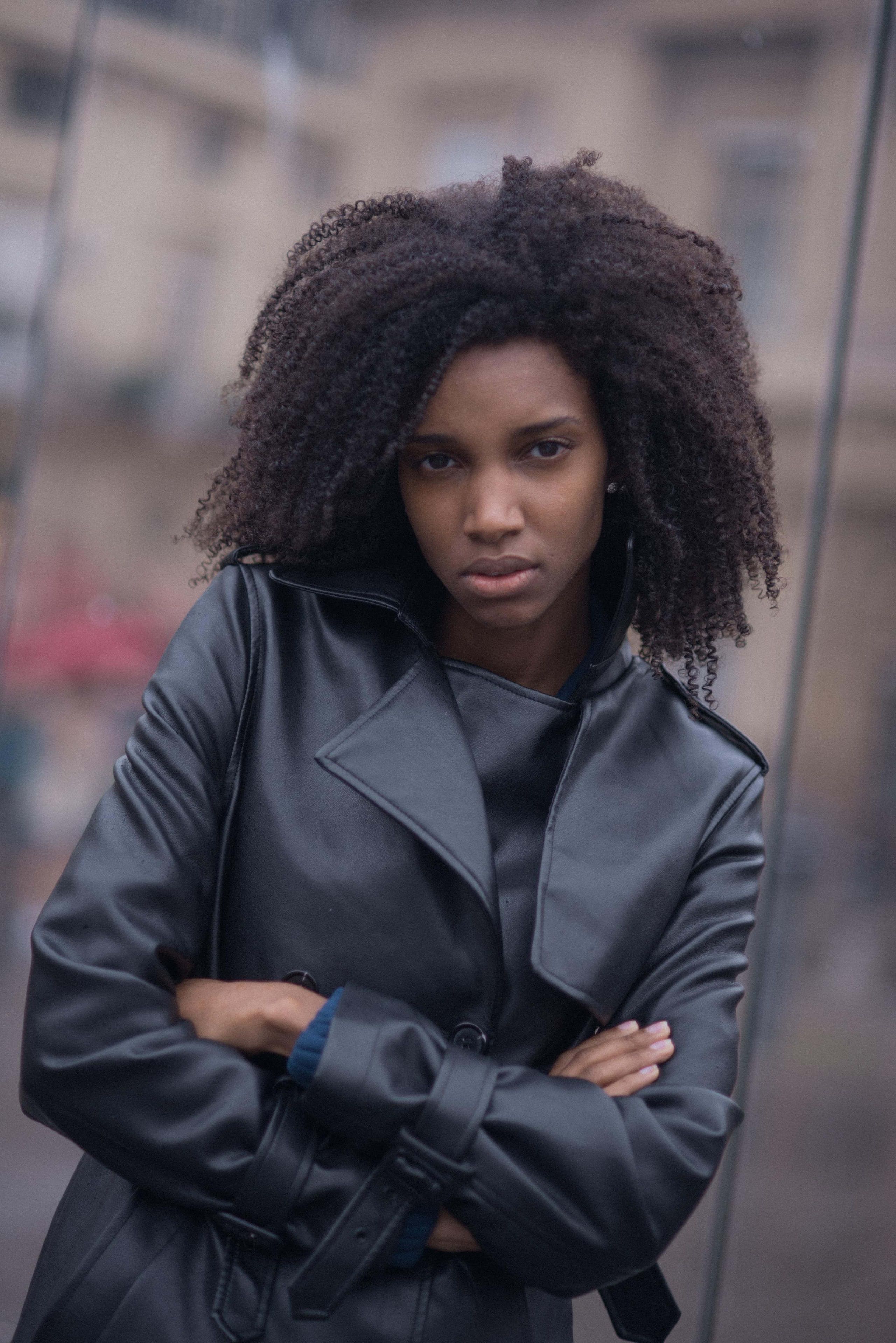 Photoshoot in Parisian style. Photographer in Luxembourg Tanita