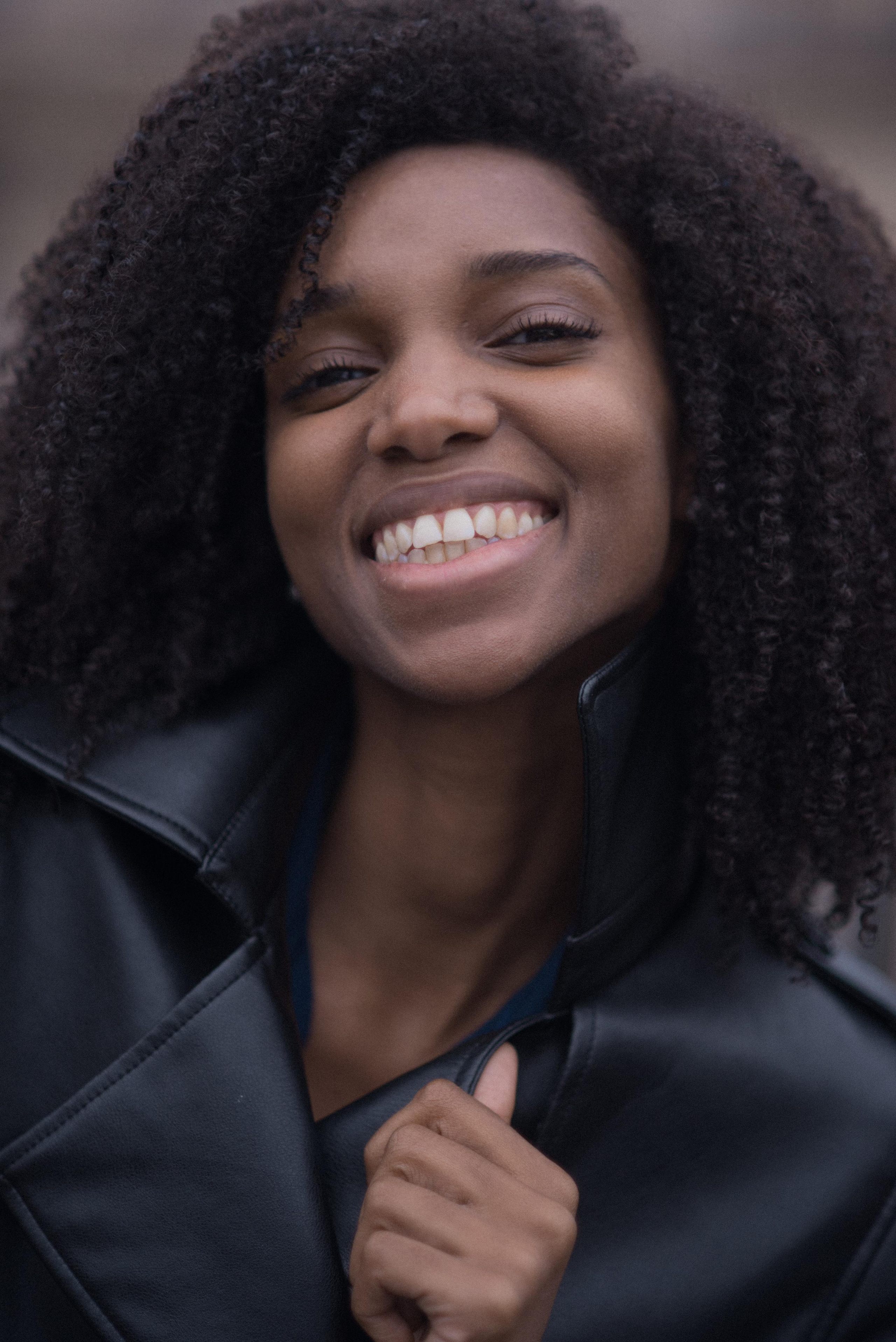 Photoshoot in Parisian style. Photographer in Luxembourg Tanita