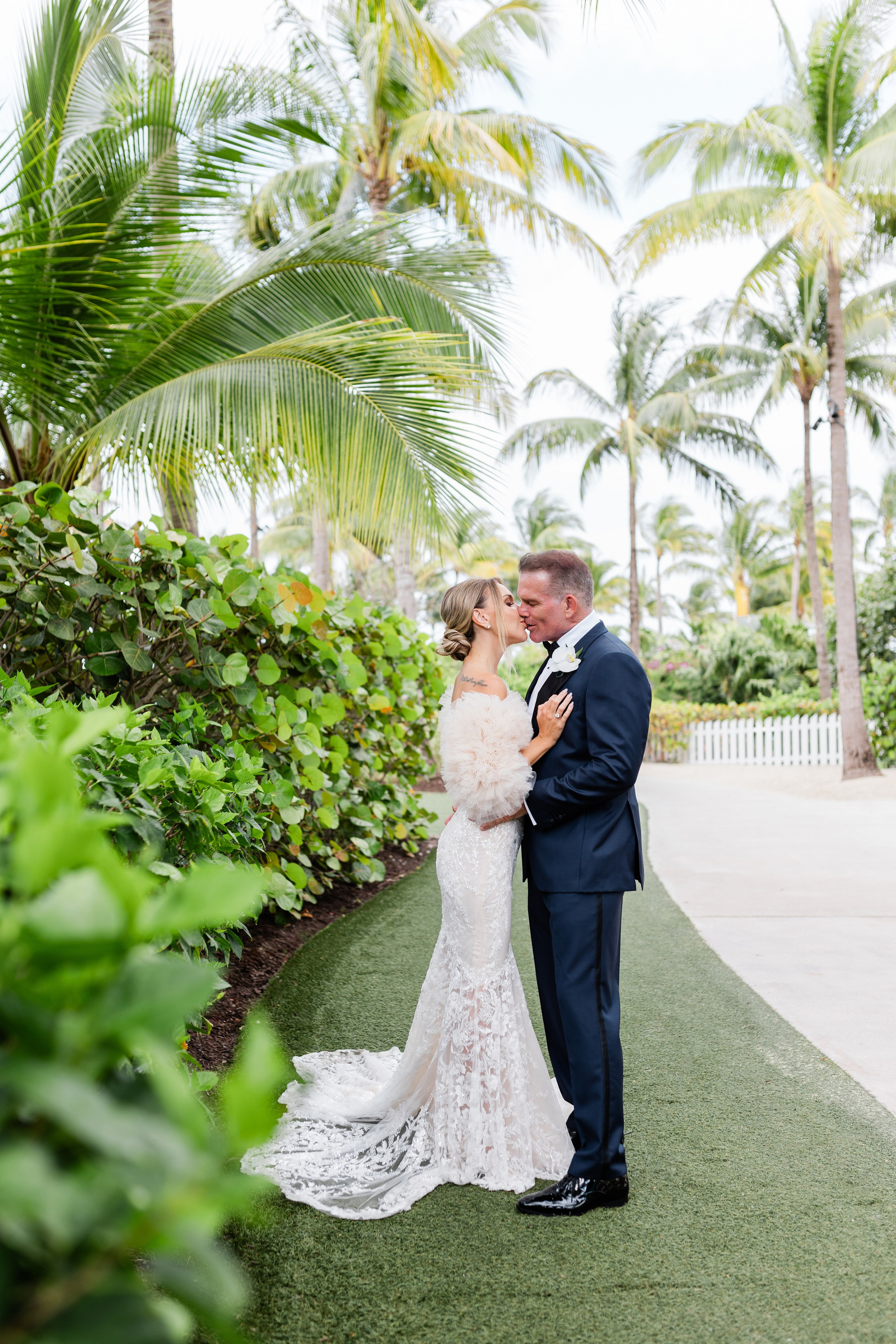 Diana and Filippe Bahamas Wedding. Family and Event photographer in Homestead and Miami areas of Florida