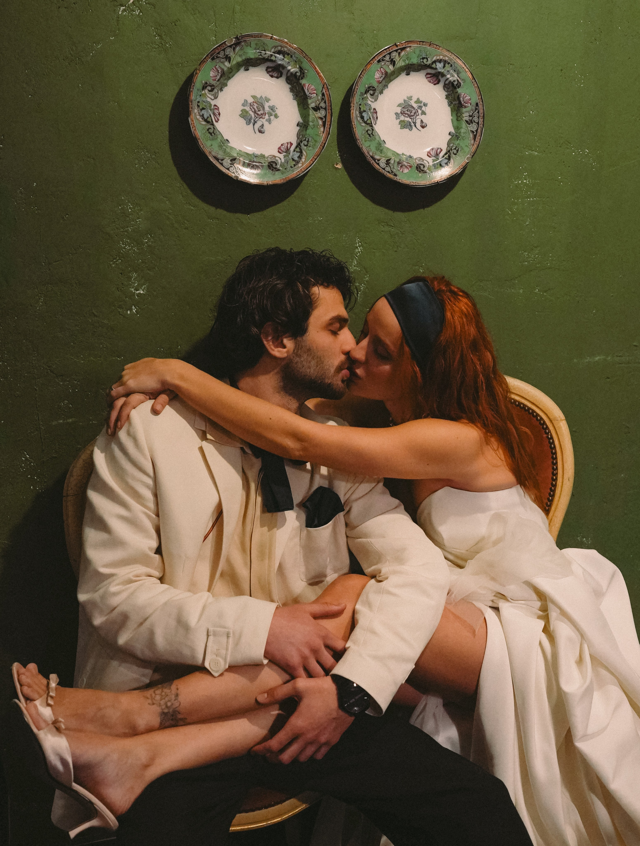 Wedding portraits at Tsinandali Estate with elegant decor