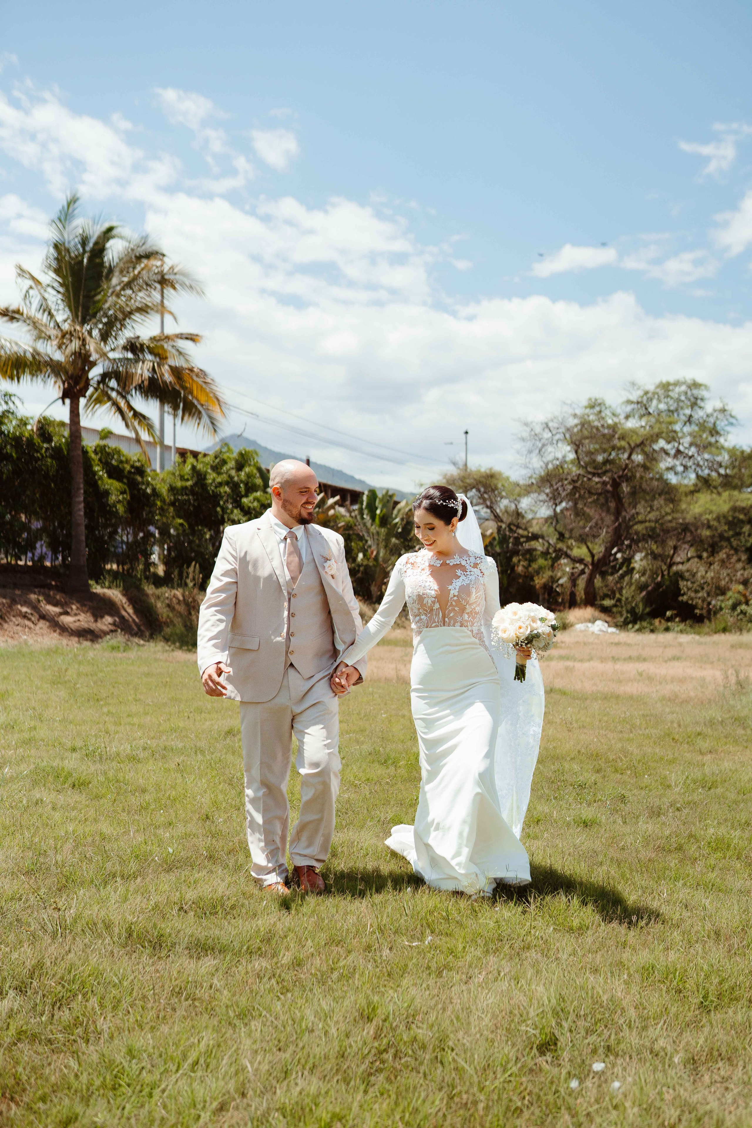 Karina y Daniel. Fotógrafo de bodas en Loja Ecuador | Piero Alvarez PH