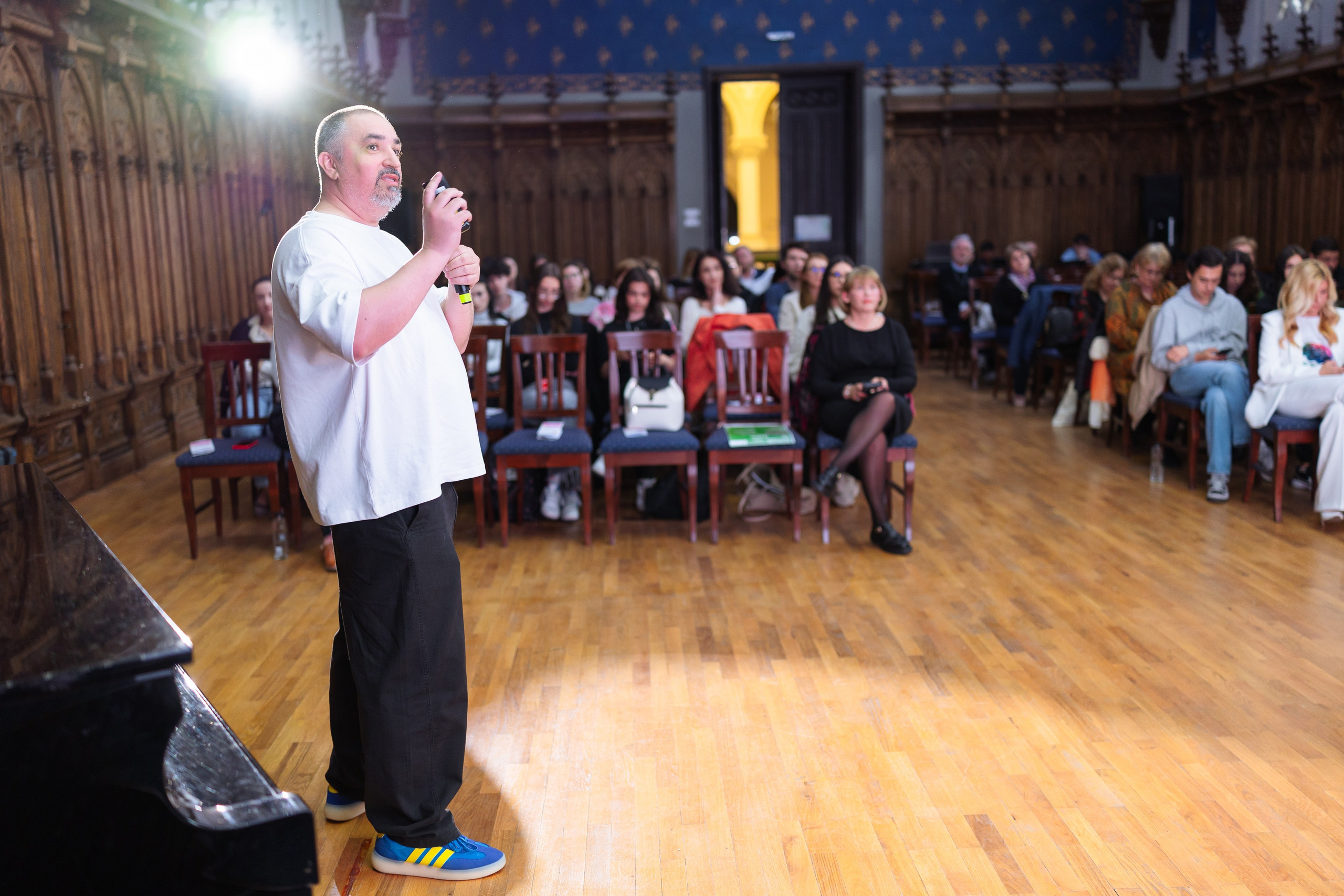 Neuro Atipic. Marius Ciocan