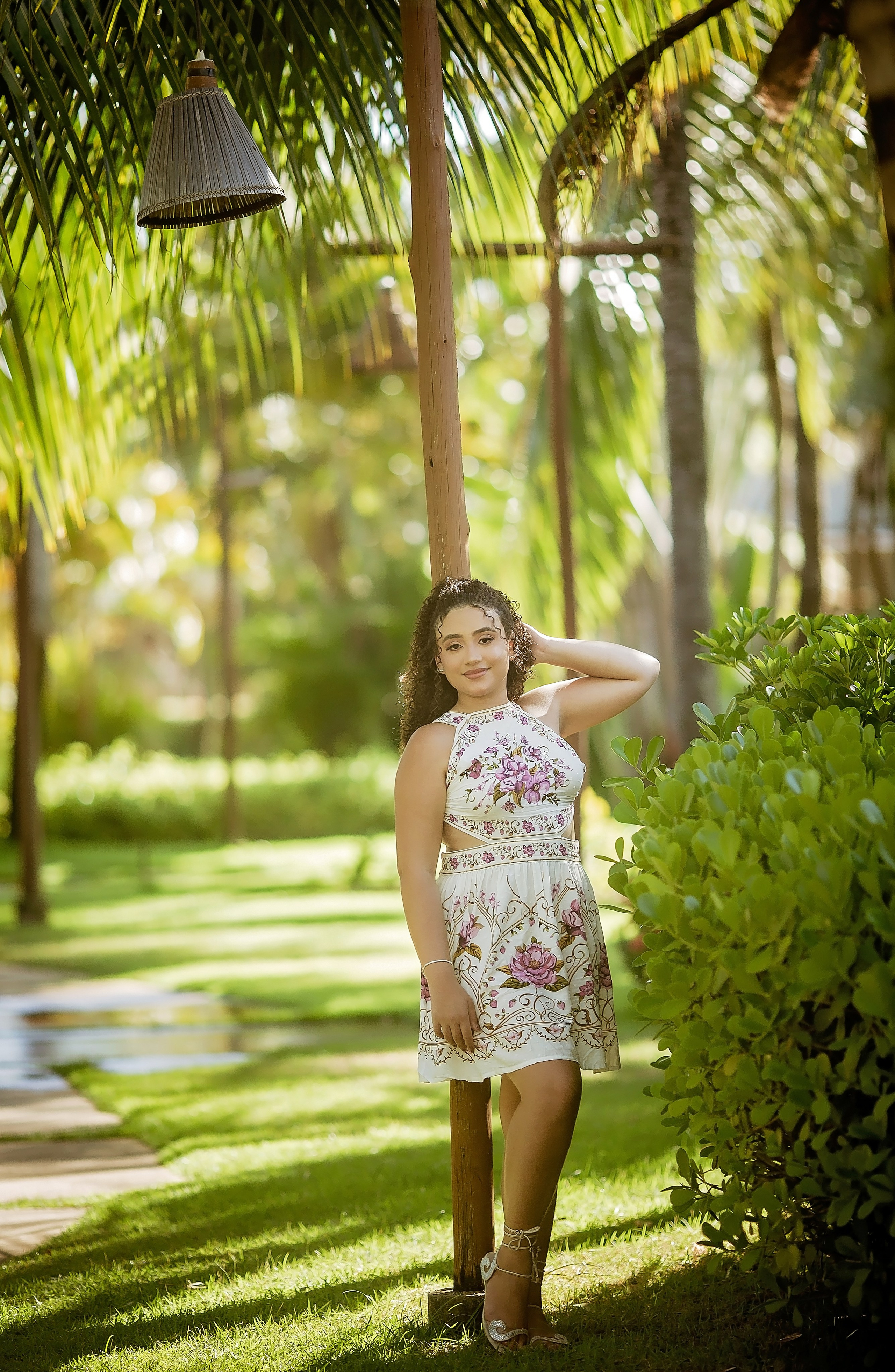 Ensaio XV Anos Mel (Tema Jardim). Flavio Nunes Fotografia (Fotografo especializado em Fotografia de 15 Anos e Ensaios)