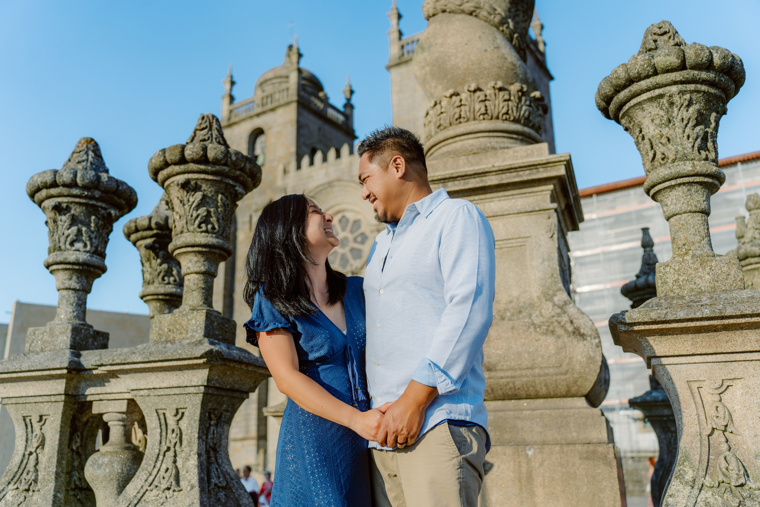 Family photo shoot in Porto. Photographer in Portugal Polina Gotovaya