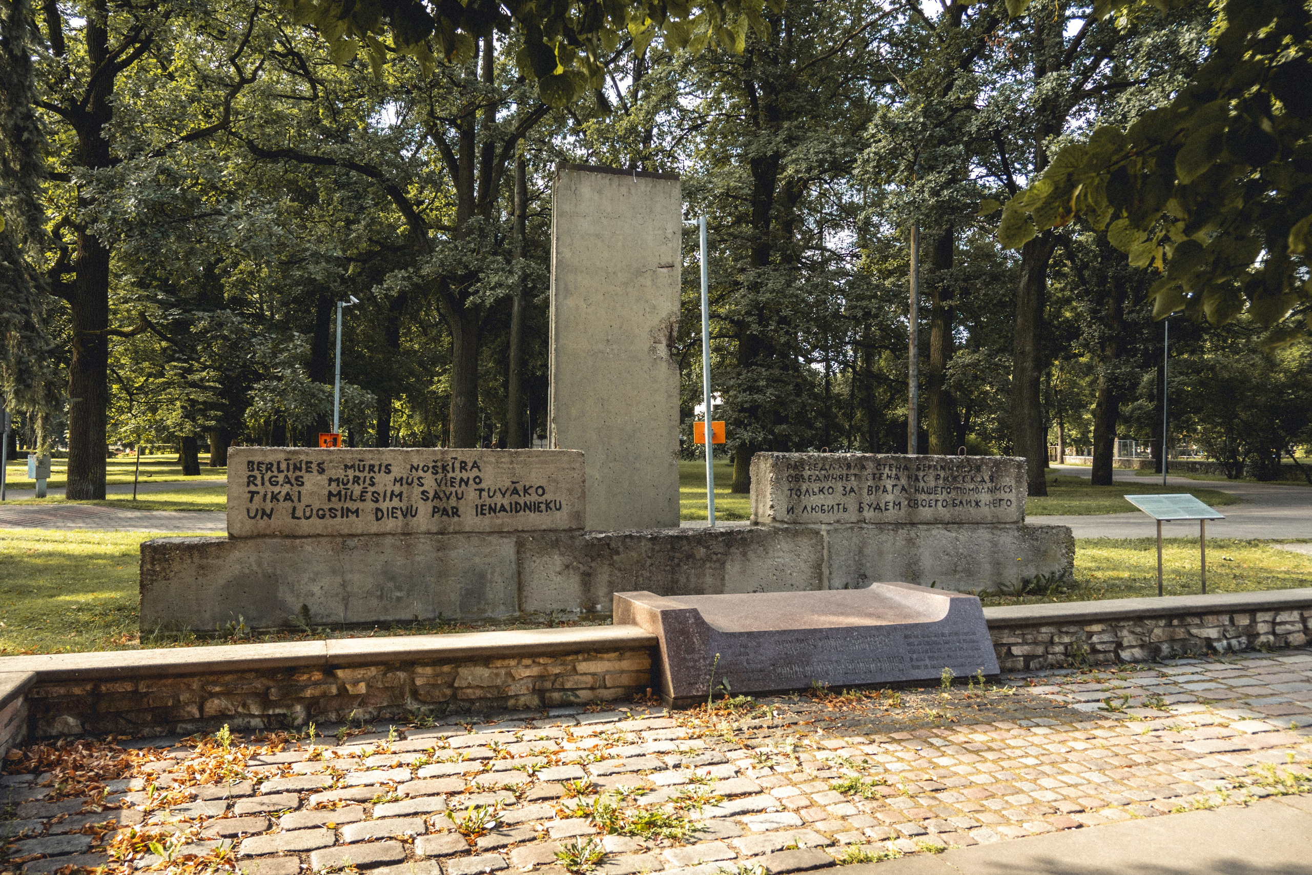Voyage à Riga. Photographe sur Cote d’Azur. Portraits de familles, couples, enfants, événements
