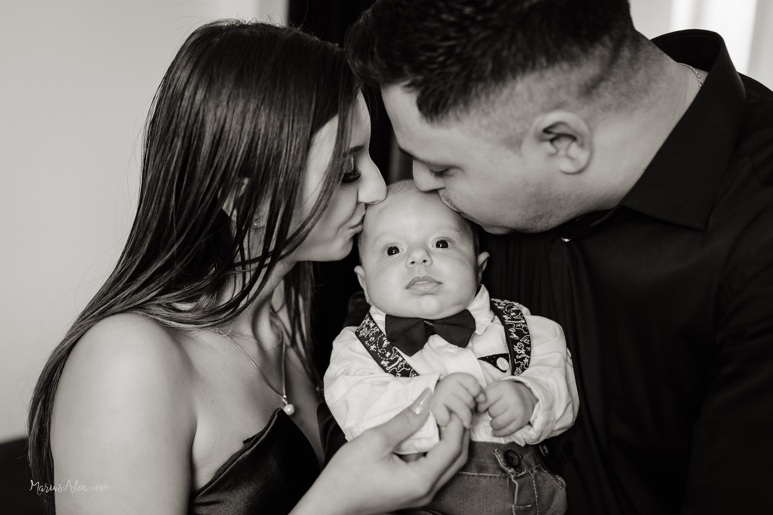 Micutul Mathias - Cel mai distractiv botez. Marius Alex fotograf de eveniment si portret din Suceava