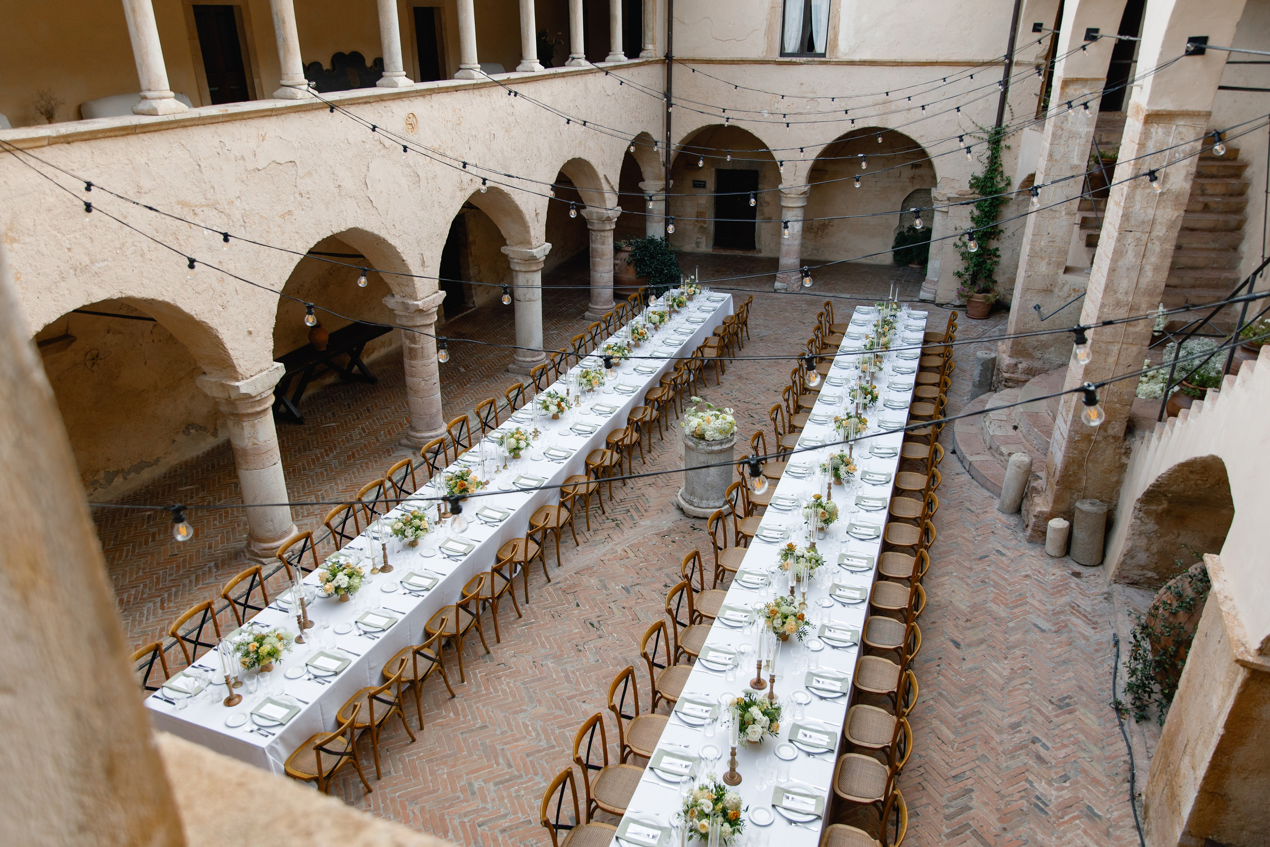 Wedding photographer Italy Rome, Tuscany, Lake Como, Sicily, Puglia. Wedding Photographer Rome Tuscany Como Sicily Puglia Amalfy Italy- Oksana Savenchuk