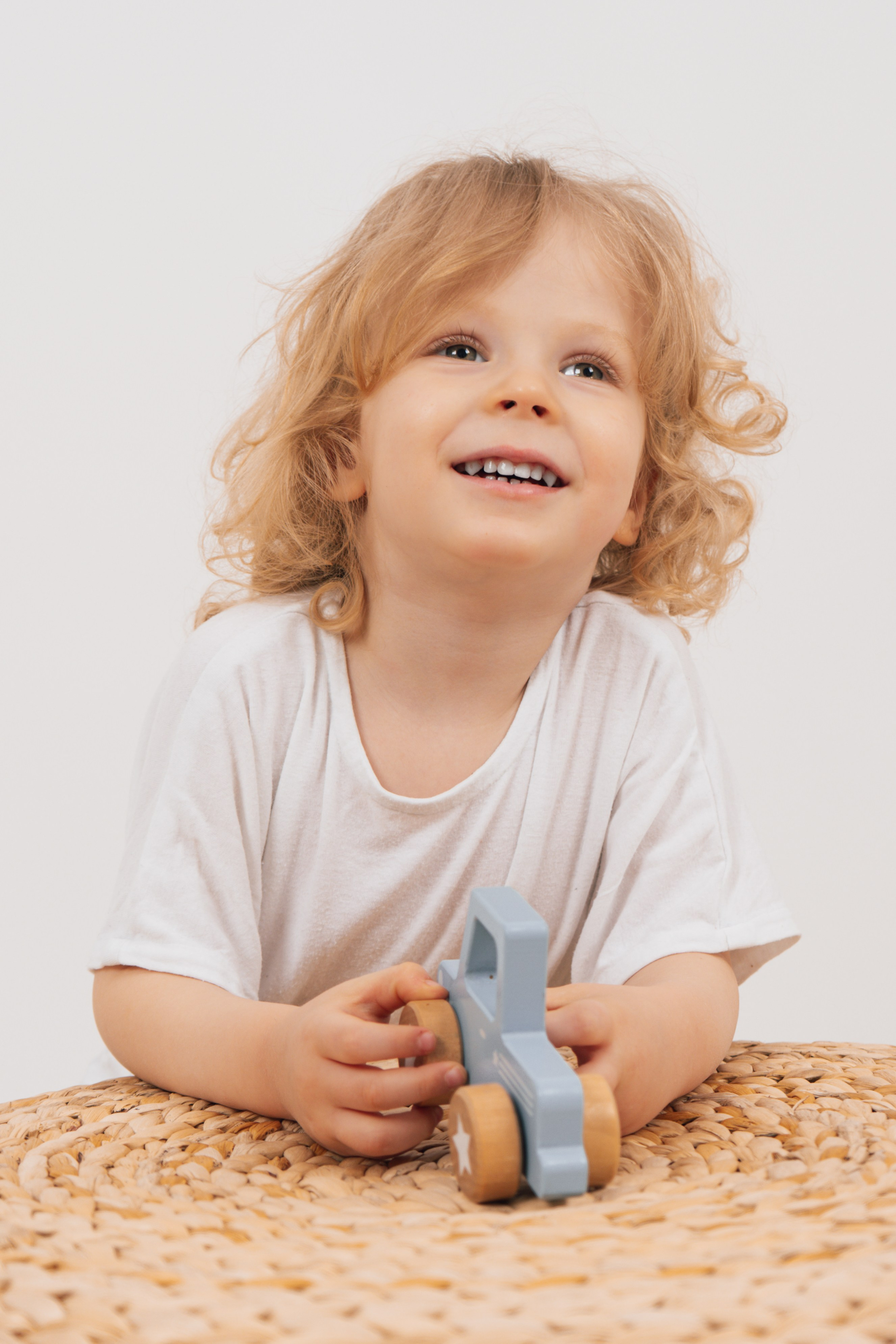 Prima vizită în studioul Ilu. Fotografie de familie